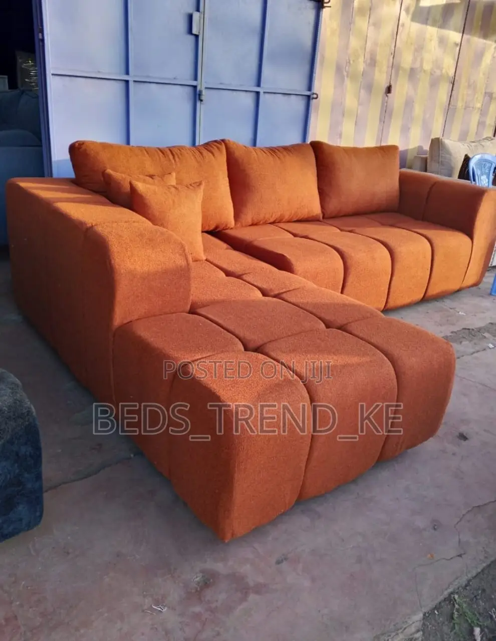 Comfy Brown 6 Seater Bubble L Seat