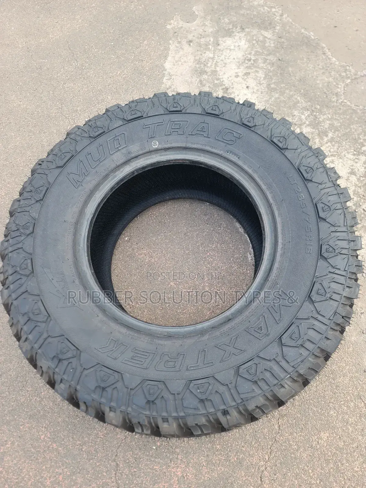 285 /75 R16 Maxtrek Tyres M/T, Mud-Truck 8ply