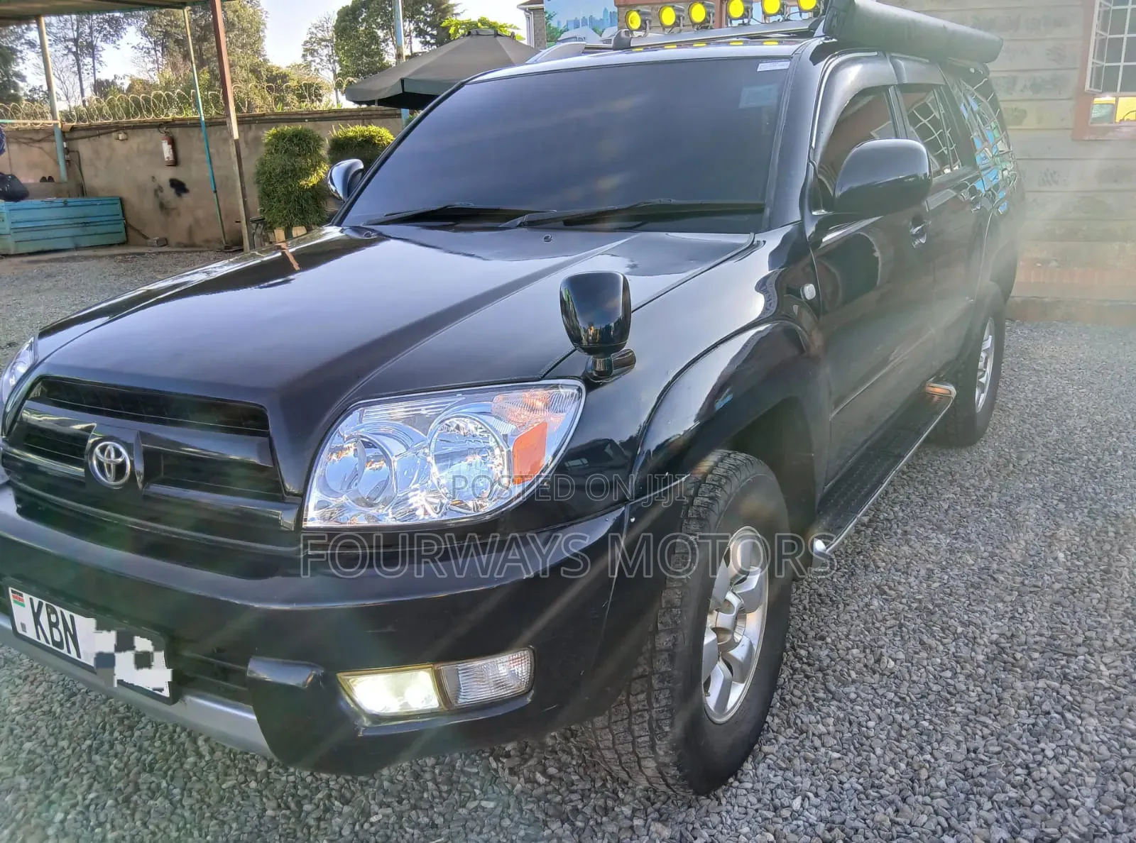 Toyota Hilux Surf 2004 Blue