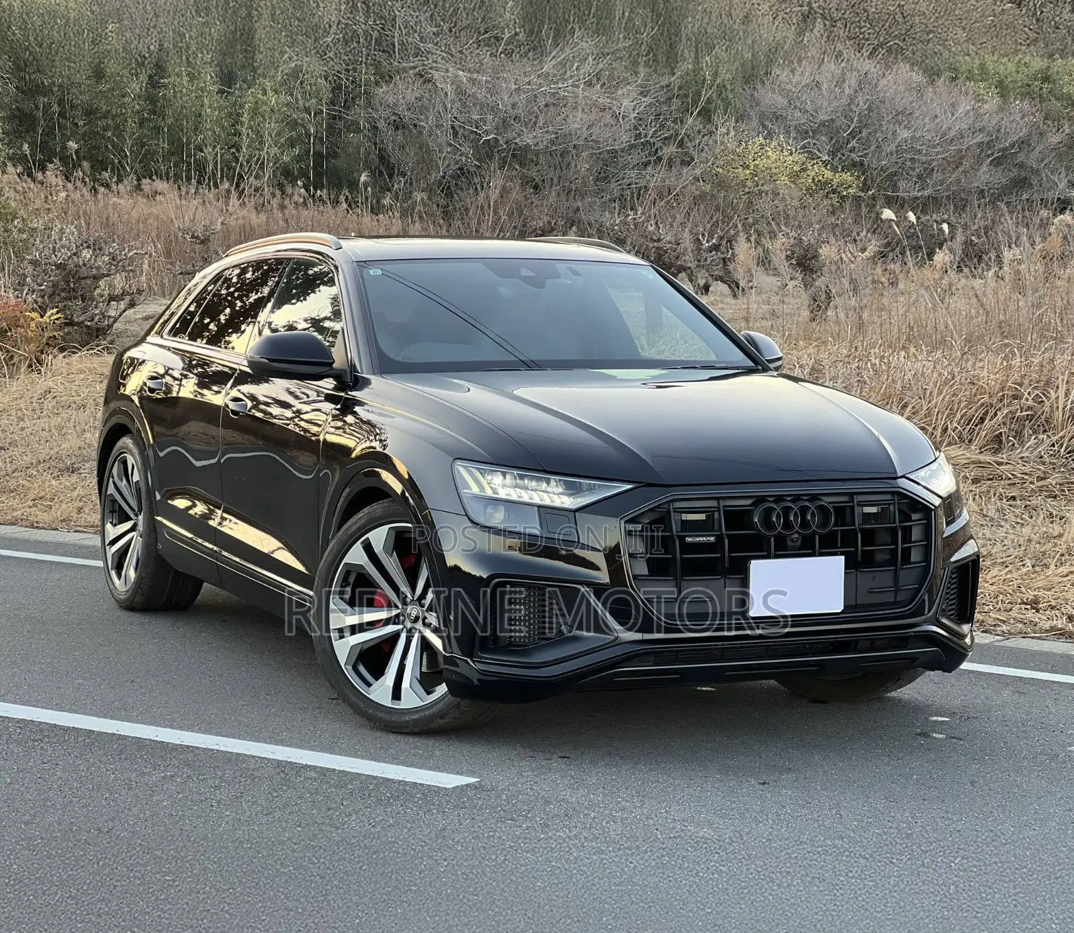 Audi Q8 2021 Black