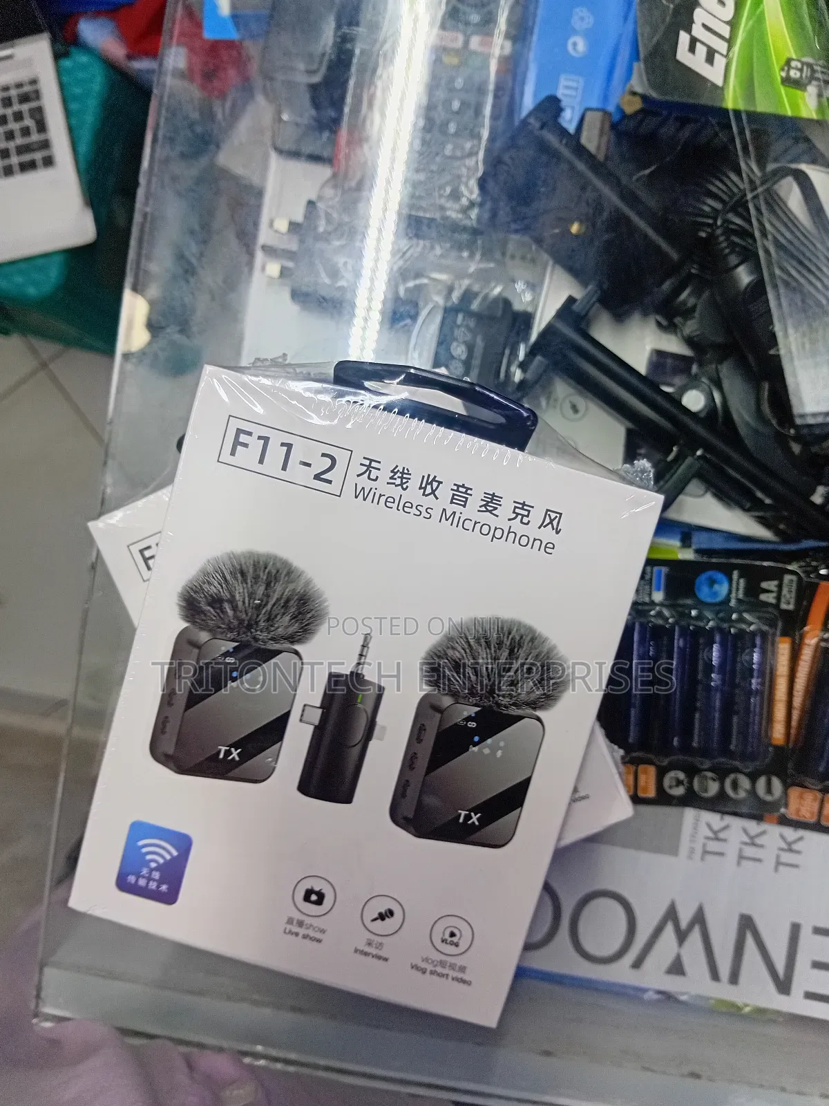 F11-2 Wireless Microphone
