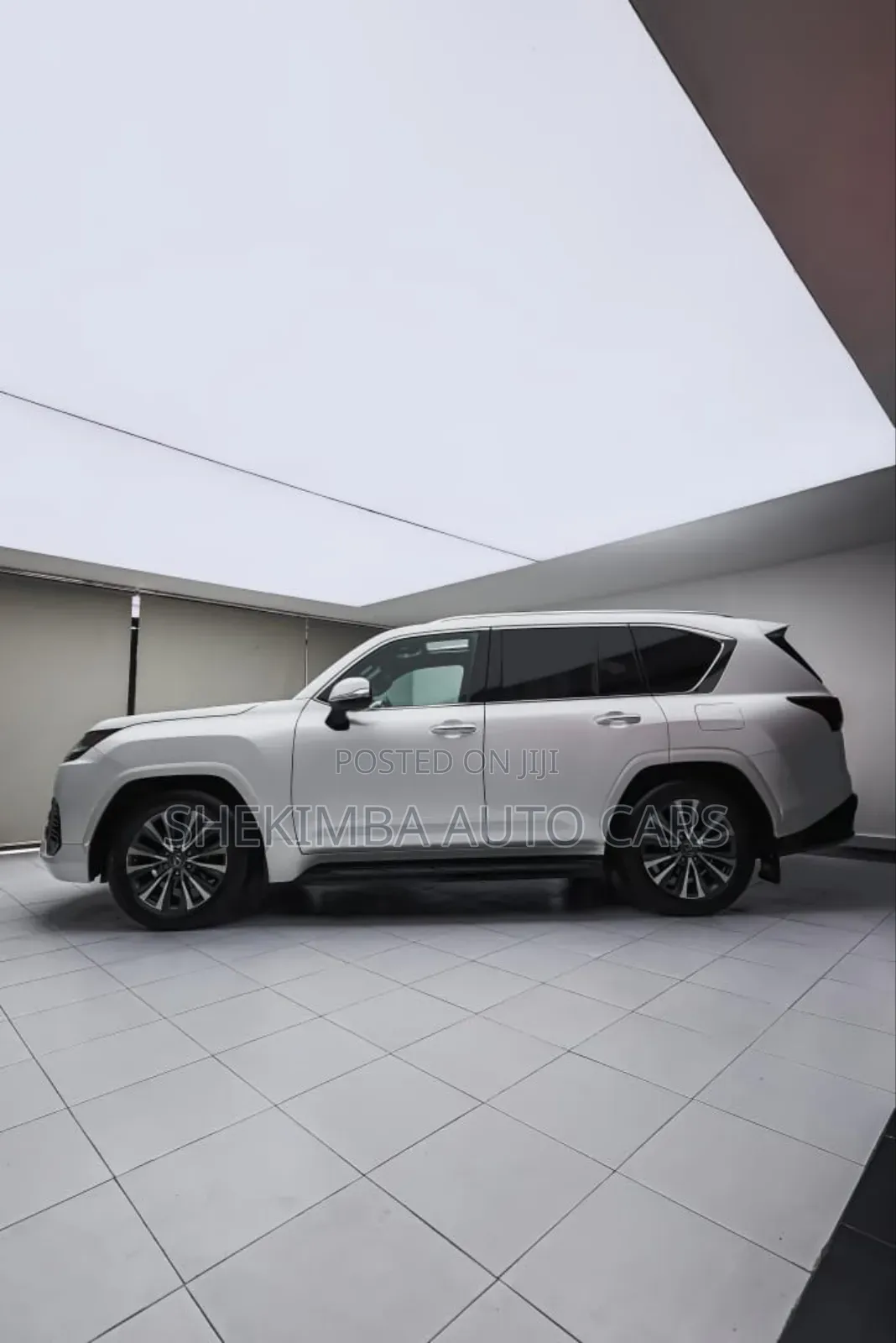 Lexus LX LX 600 2021 White