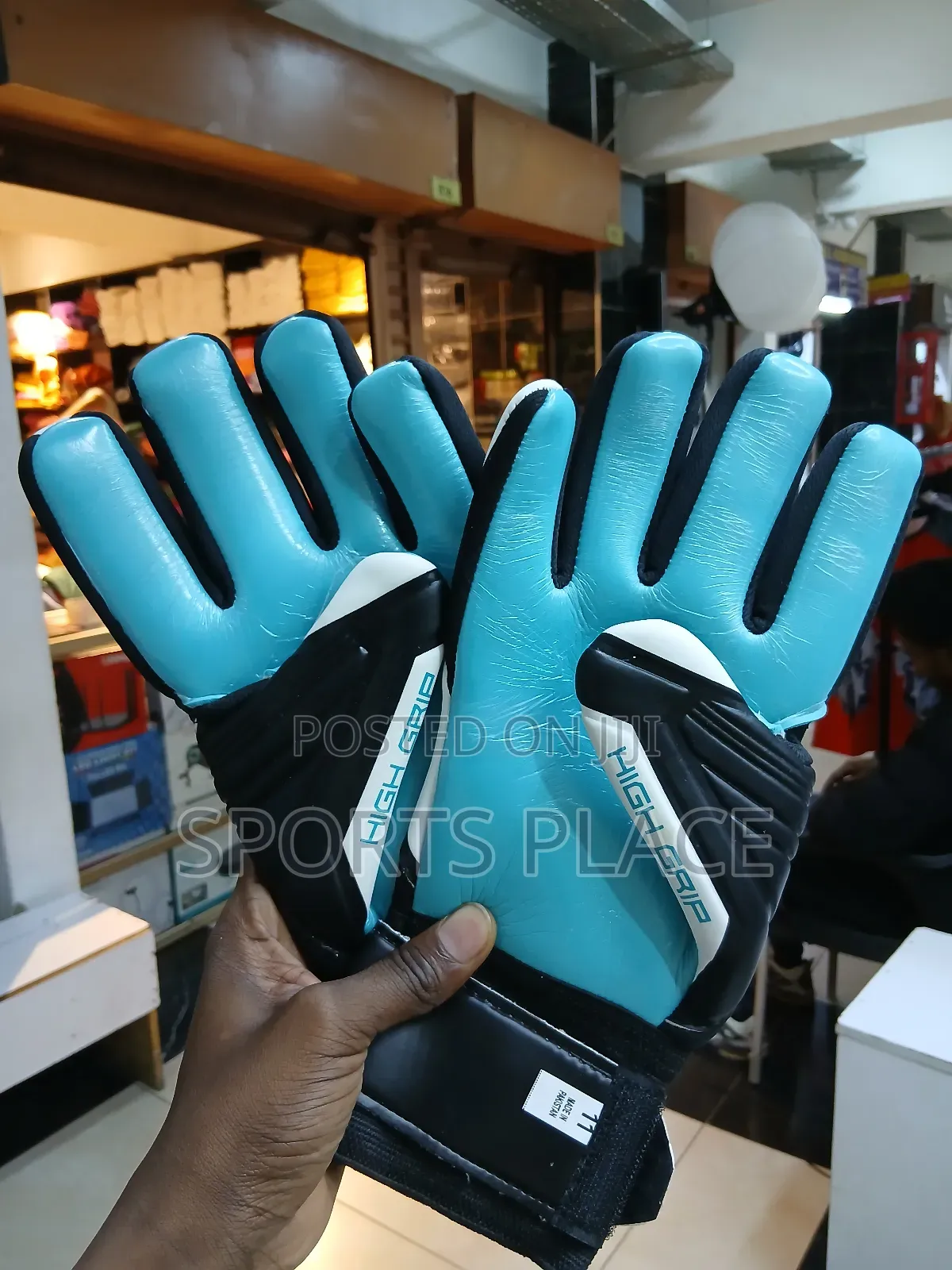 Uhlsport Highgrip Firestorm – Goalkeeper Gloves