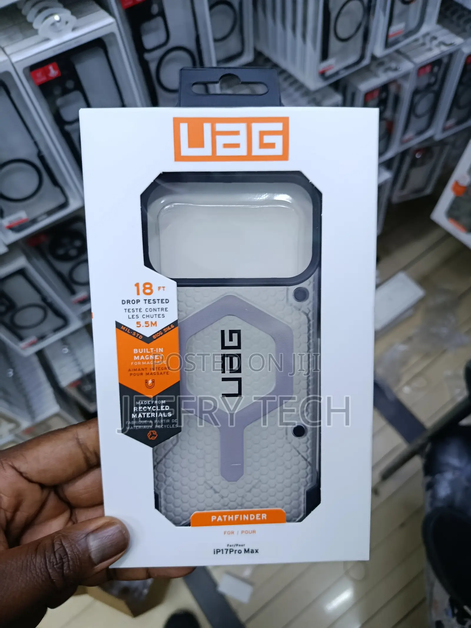 Pelica Uag iPhone 17 Pro Max Urban Armor Gear Magsafe Case