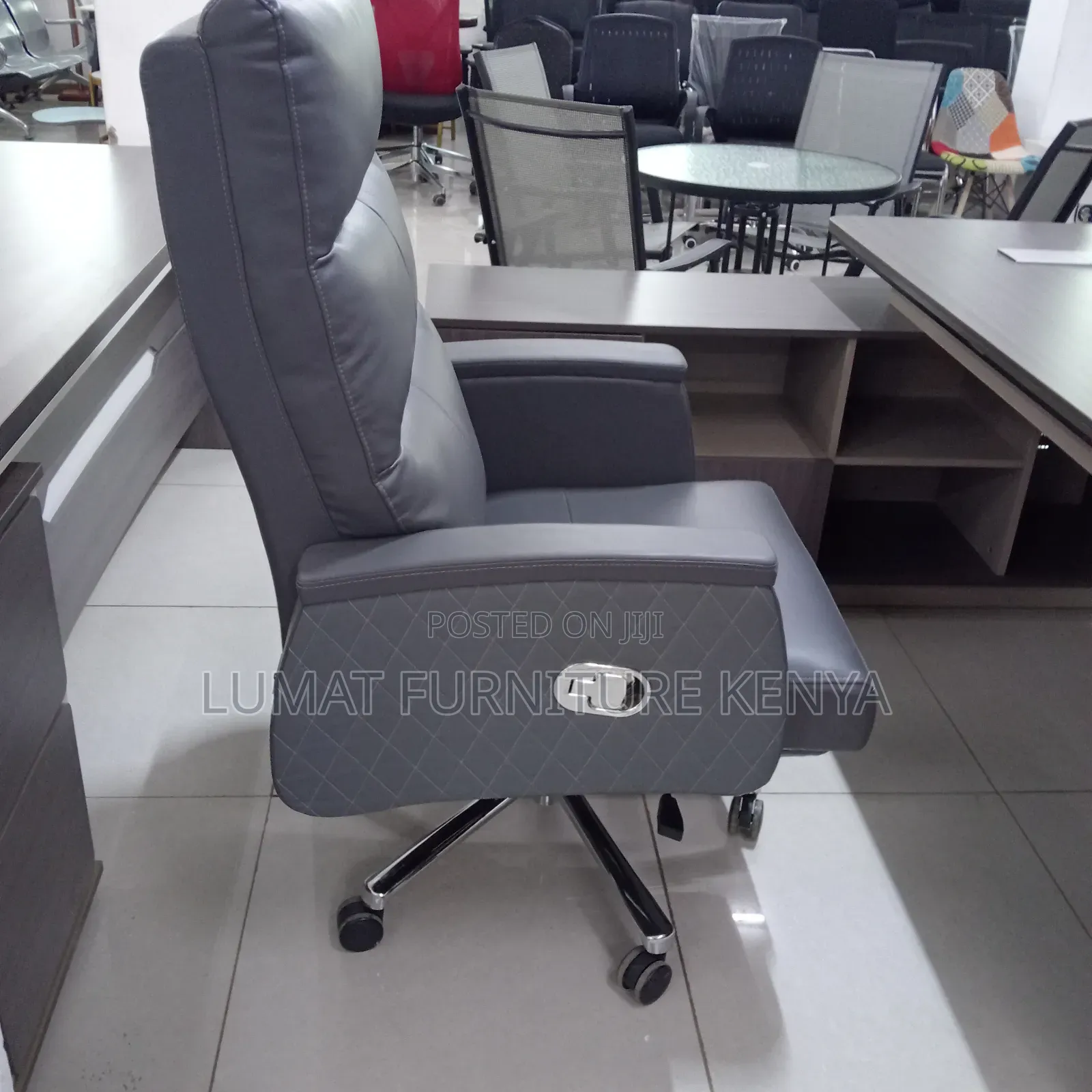 Relaxing Recliner Office Chair