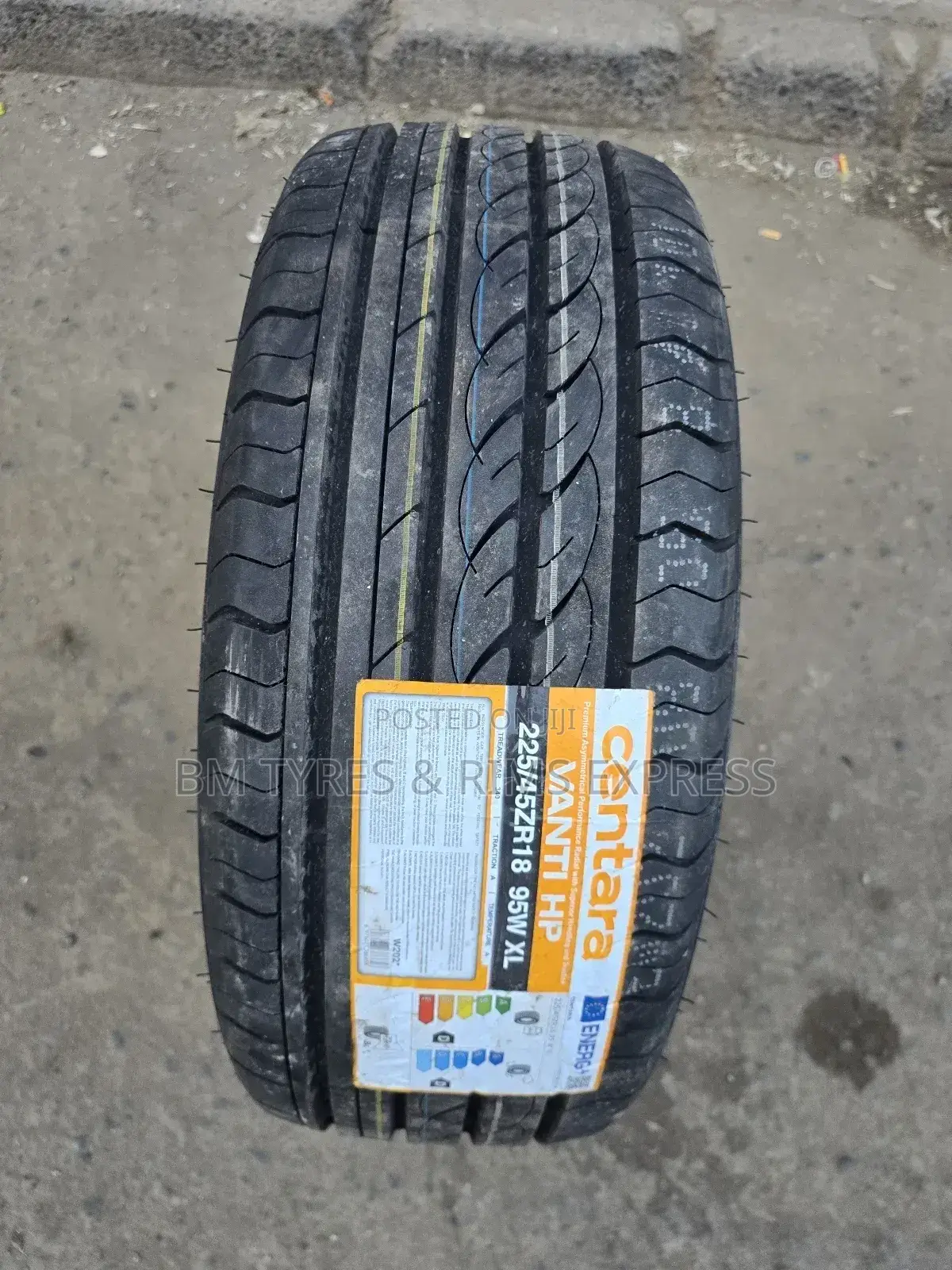 225 /45 R18 Centera Tyres.