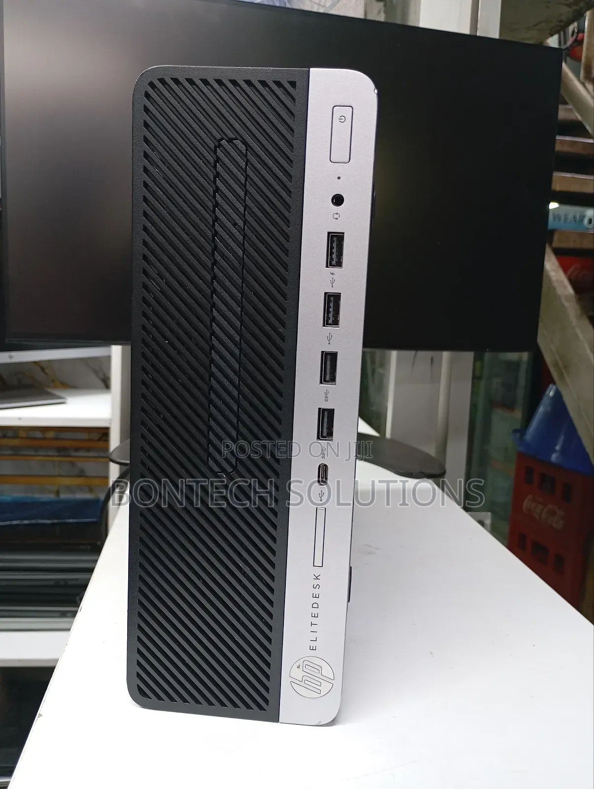 Desktop Computer HP EliteDesk 705 8GB AMD Ryzen 5 SSD 256GB