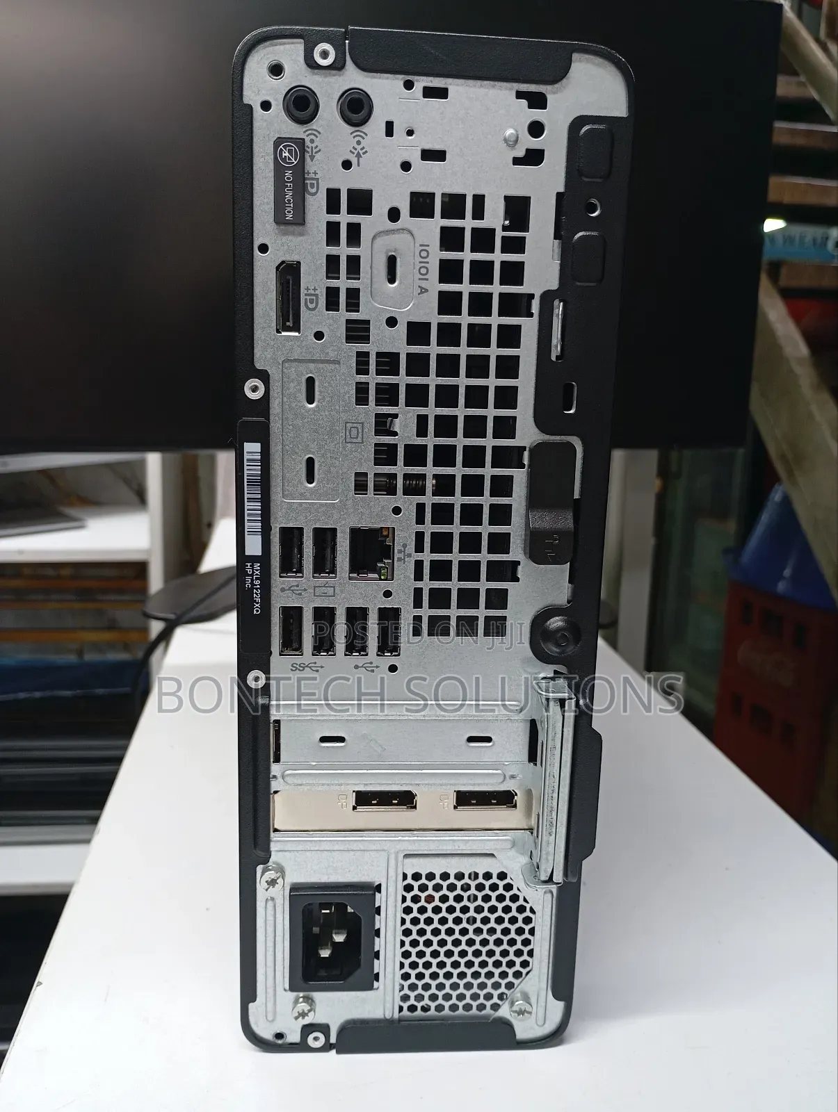 Desktop Computer HP EliteDesk 705 8GB AMD Ryzen 5 SSD 256GB