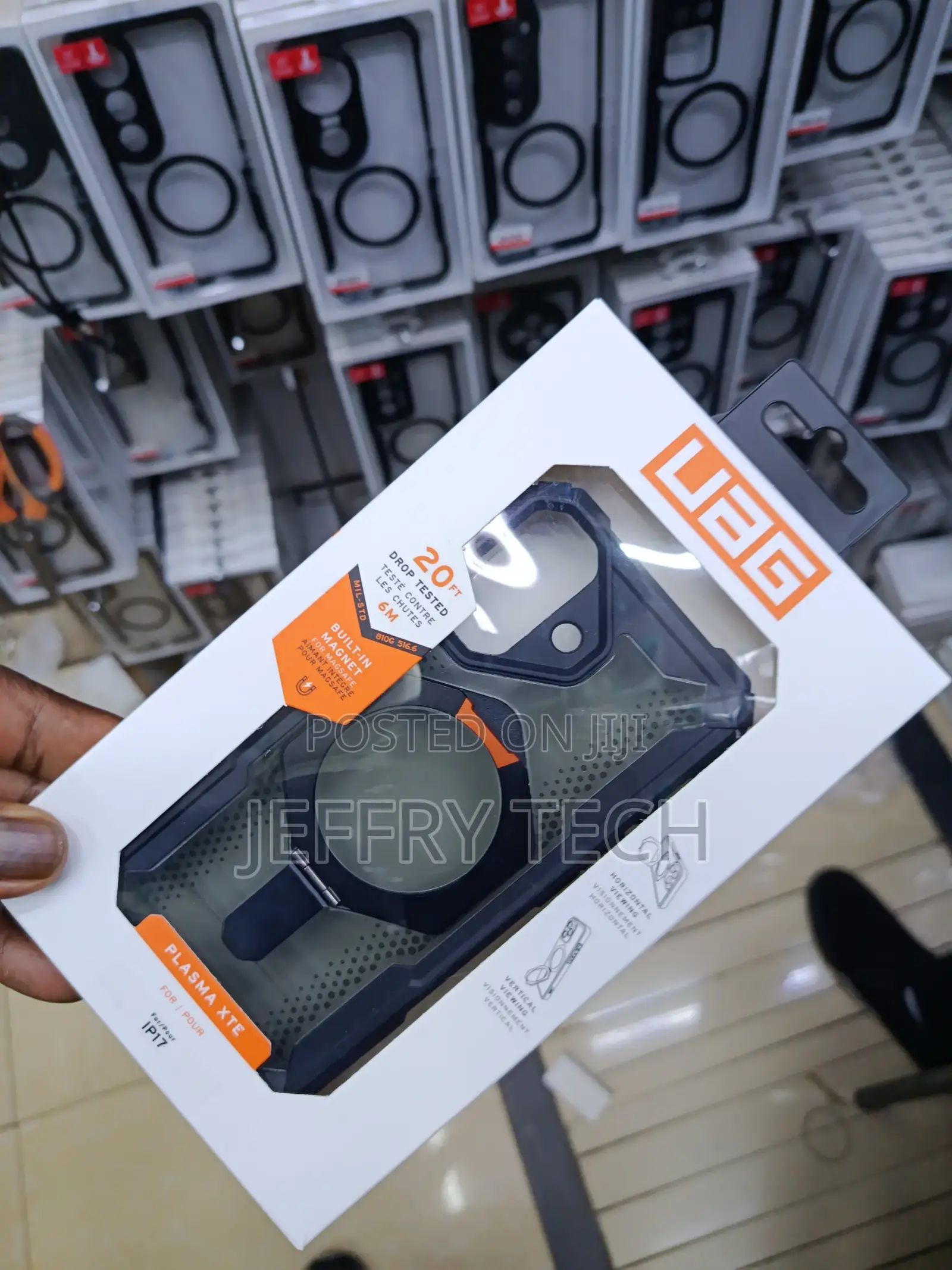 Crimse Uag - Plasma Xte Series Case With Magsafe for Apple iPhone 17