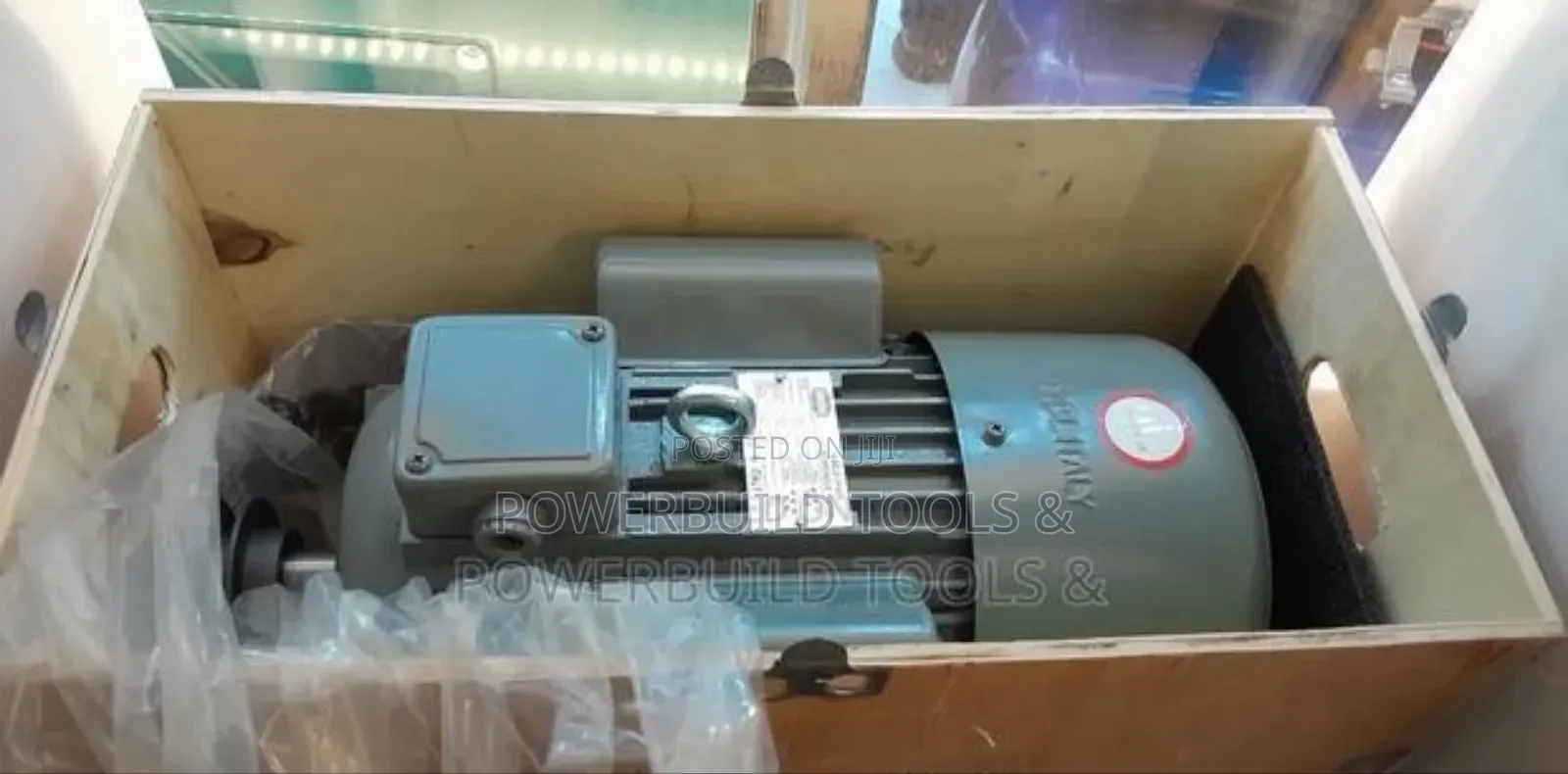 7.5hp Single Phase 2900rpm Stcl Brand Electric Motor Pulley Attached