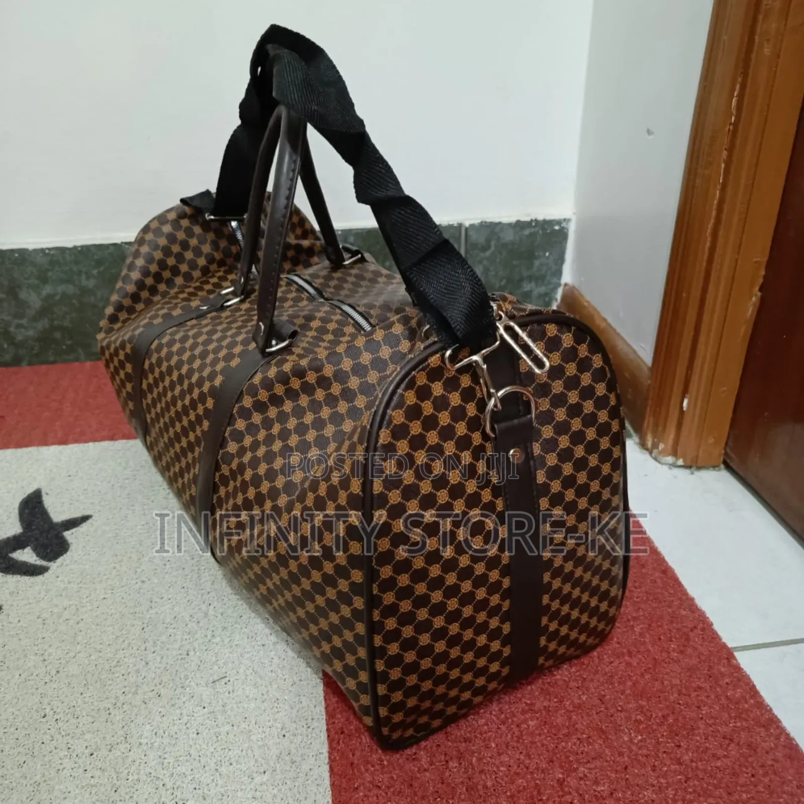 Duffle Bag / Travel Bags
