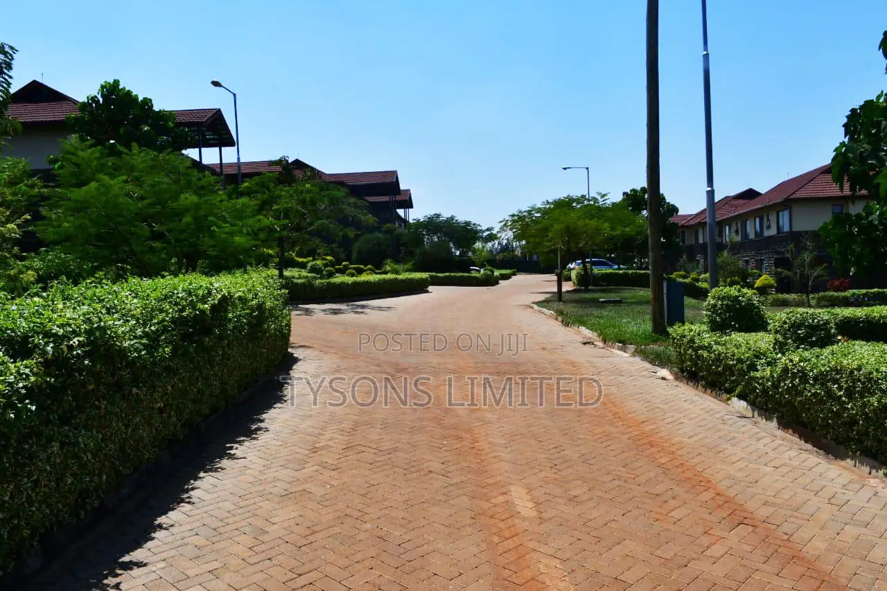 3bdrm Villa in Victoria Gardens, North West Kisumu for sale