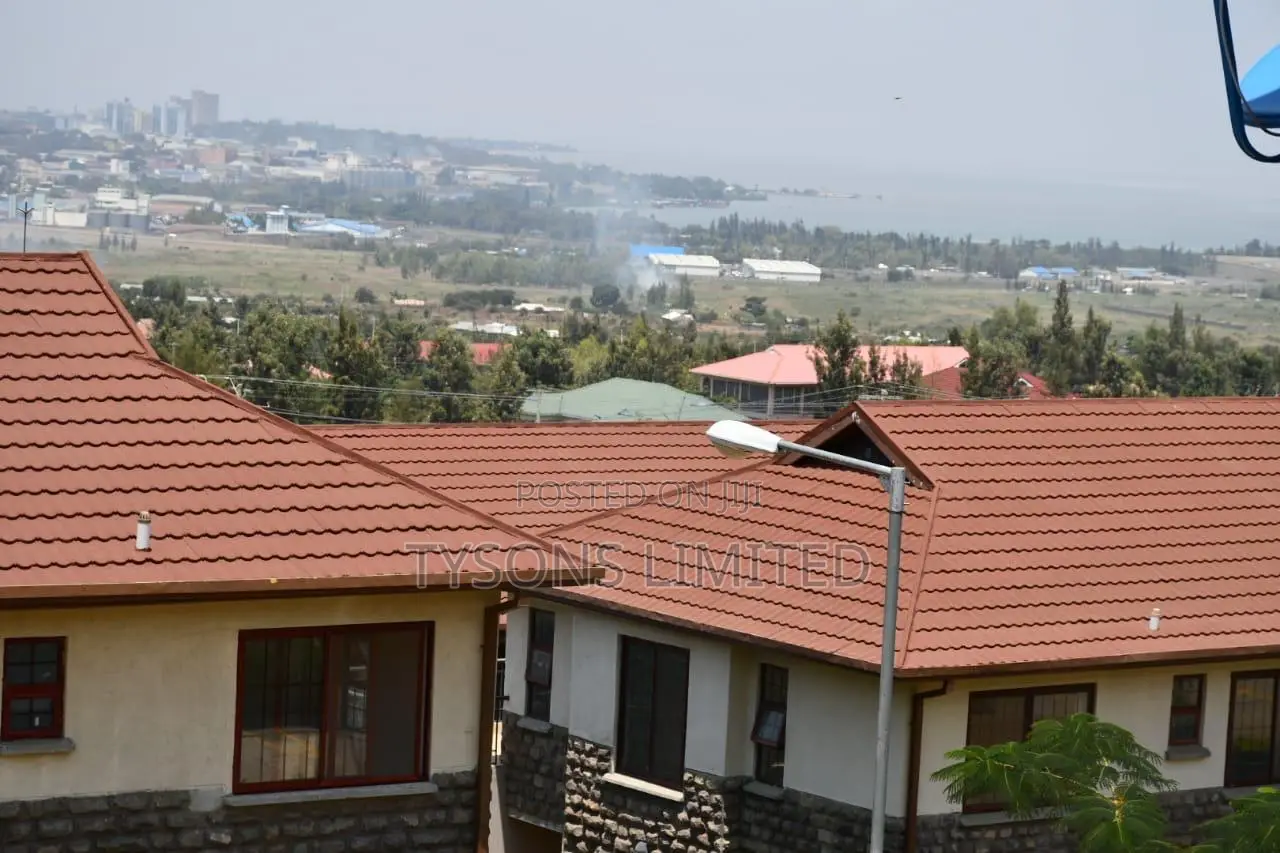 3bdrm Villa in Victoria Gardens, North West Kisumu for sale