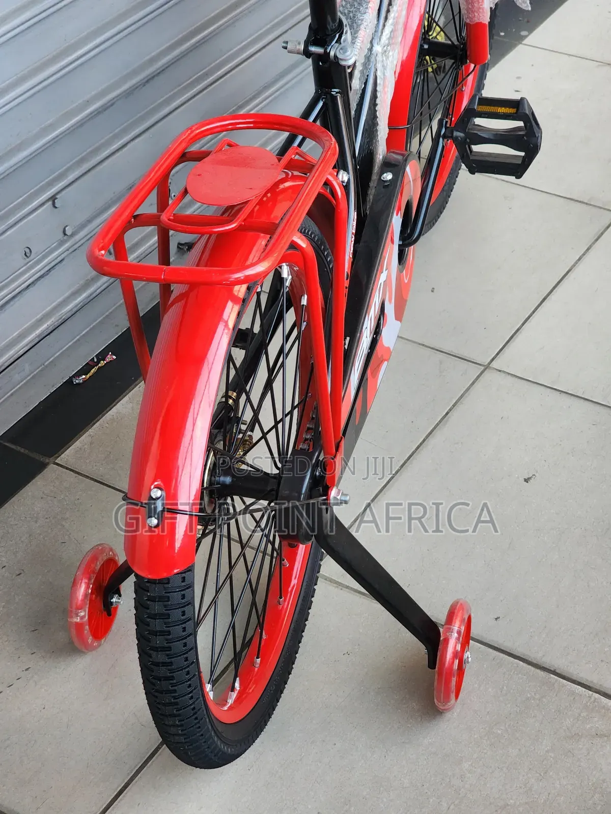 Bmx Size 20 Bike With Bell, Adjustable Seat,Training Wheels & Basket