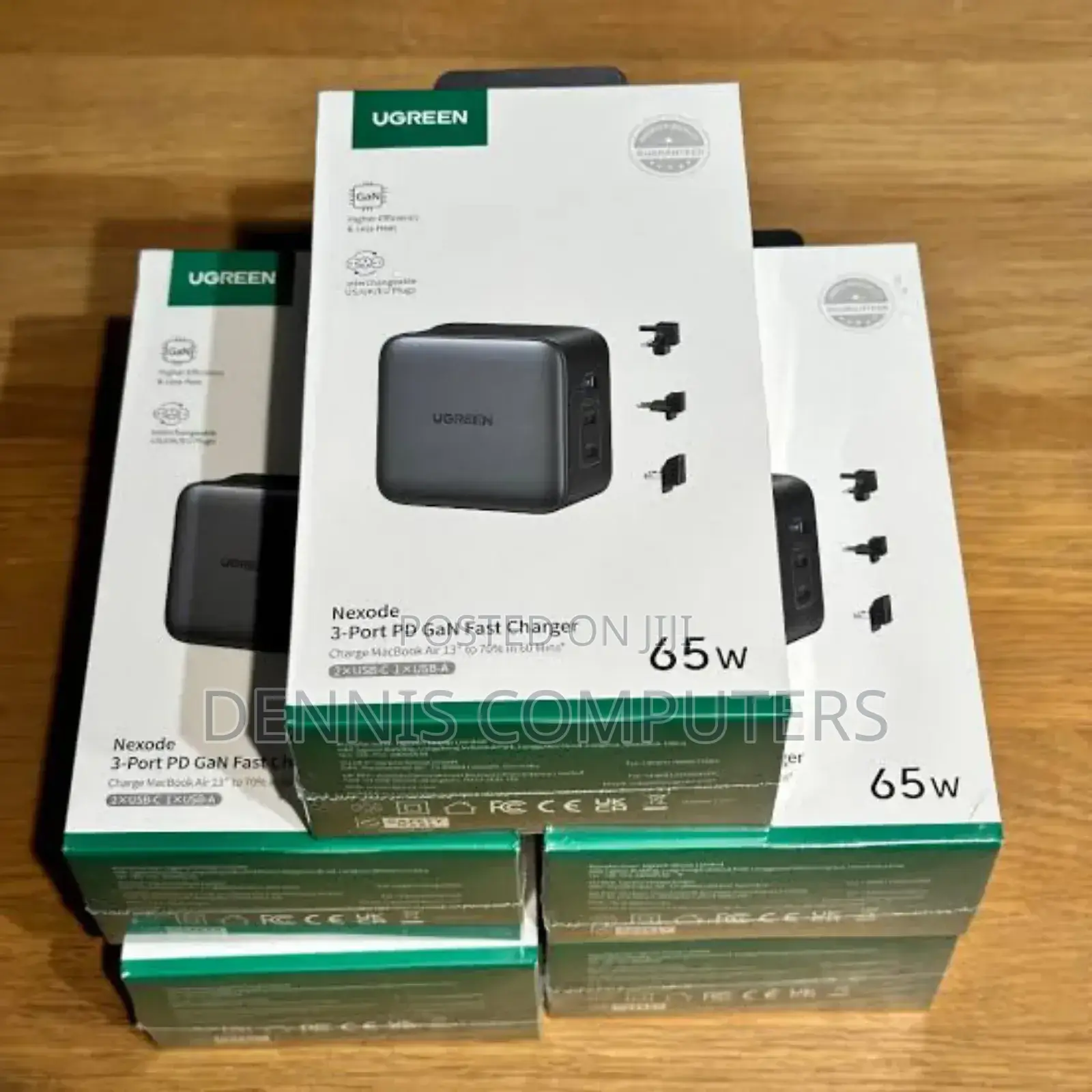 Ugreen 65w 3-Port Gan Fast Charger With Interchangeable Uk/Us
