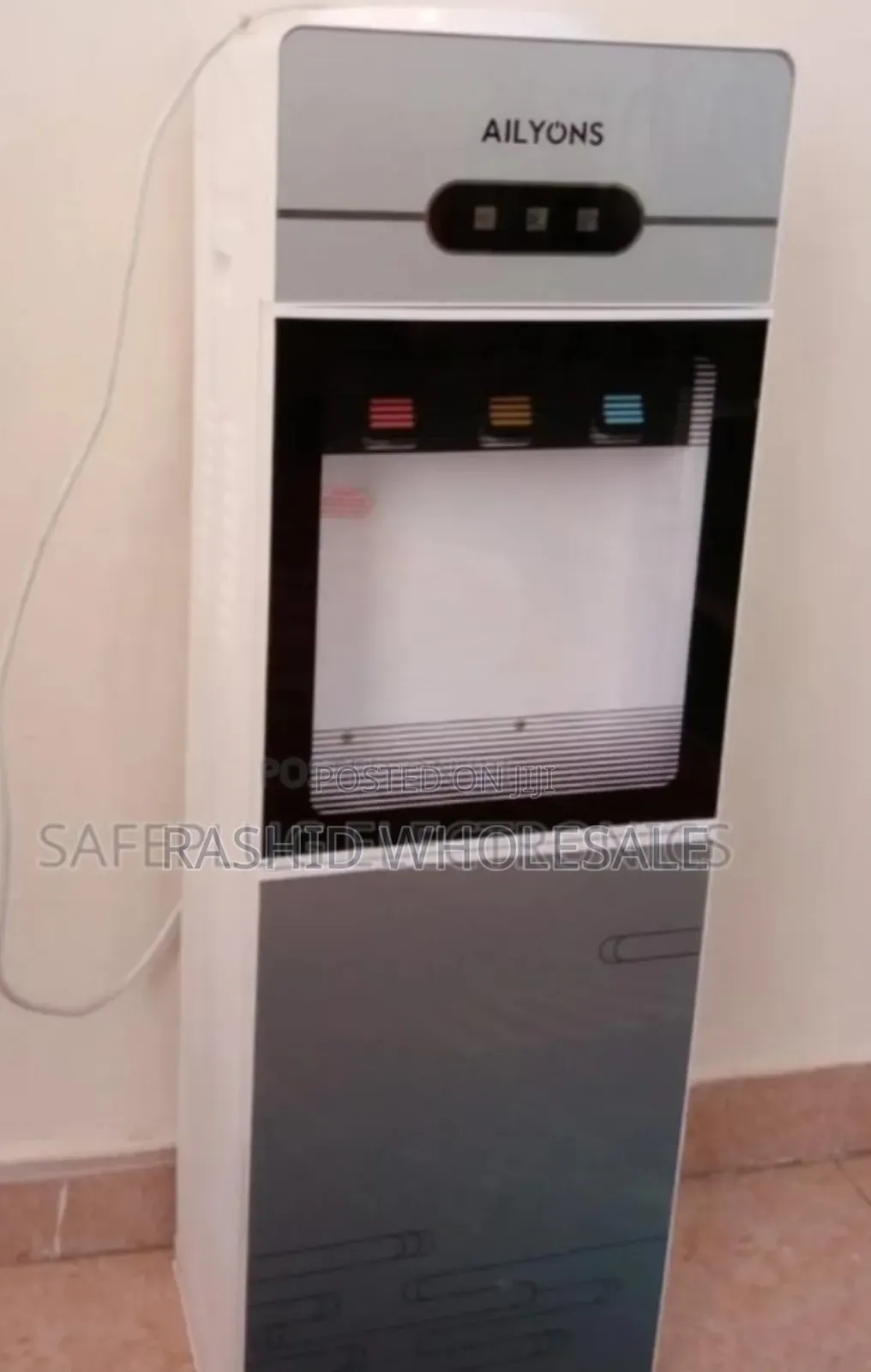 Big Ailyons Three Tap Water Dispenser.