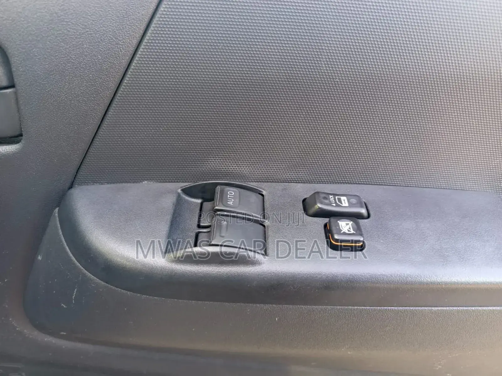 Toyota HiAce 2019 Silver