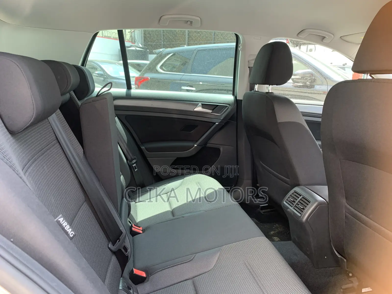 Volkswagen Golf TSI S FWD 2018 Silver