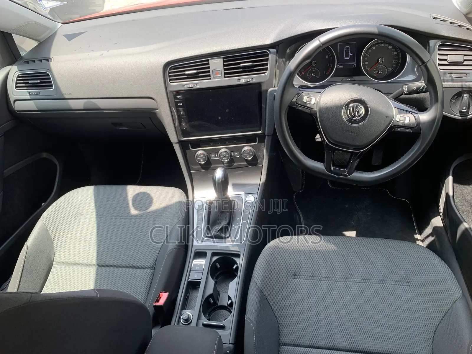 Volkswagen Golf TSI S FWD 2018 Red