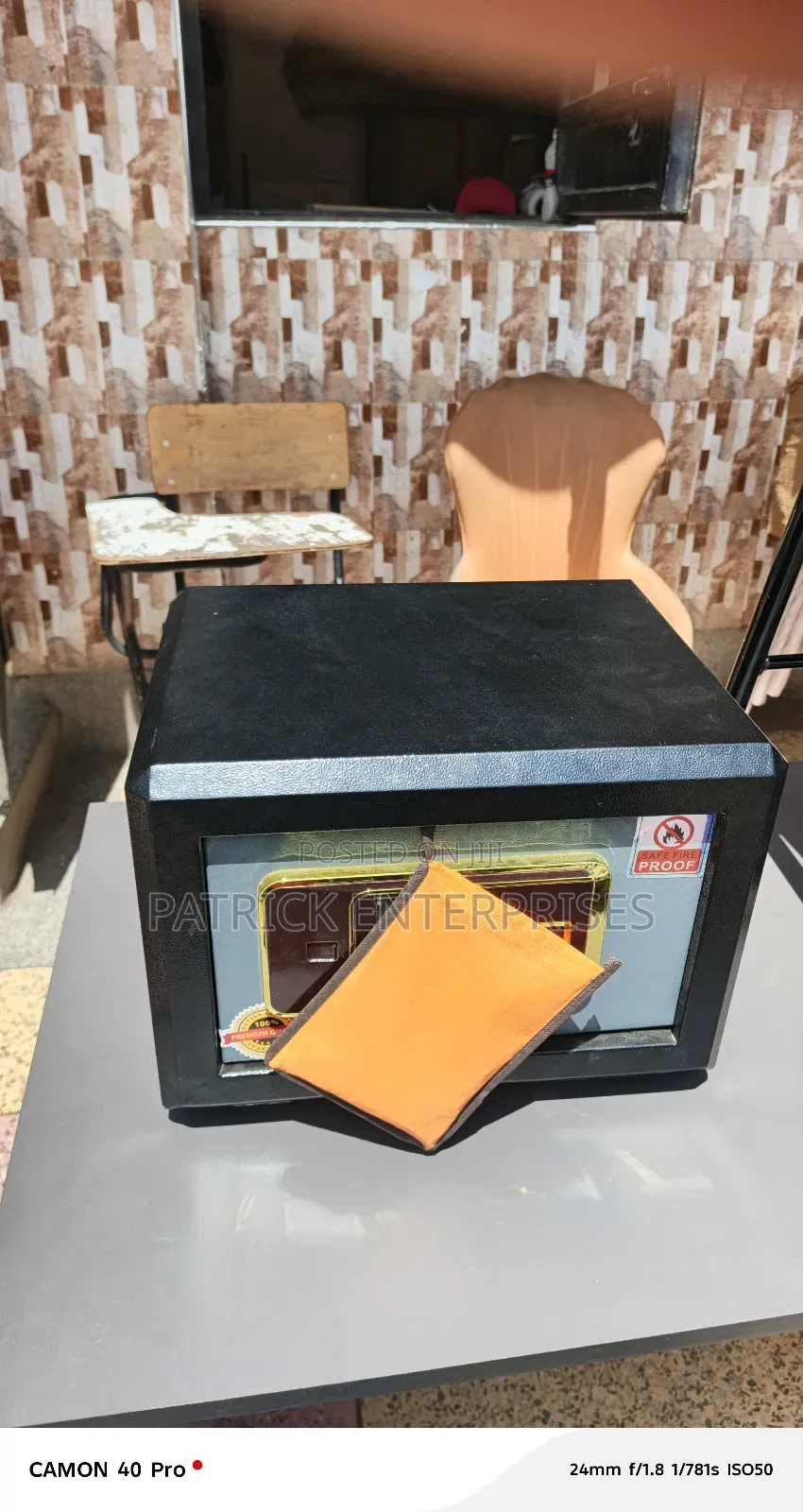 Imported Modern Safe Box 30kgs With Two Security Guard