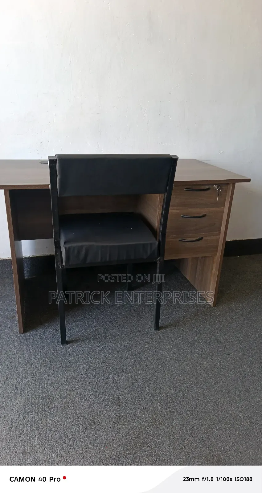 1.2mtrs American Office Desk+ Caterina Study/ Office/ School Chair