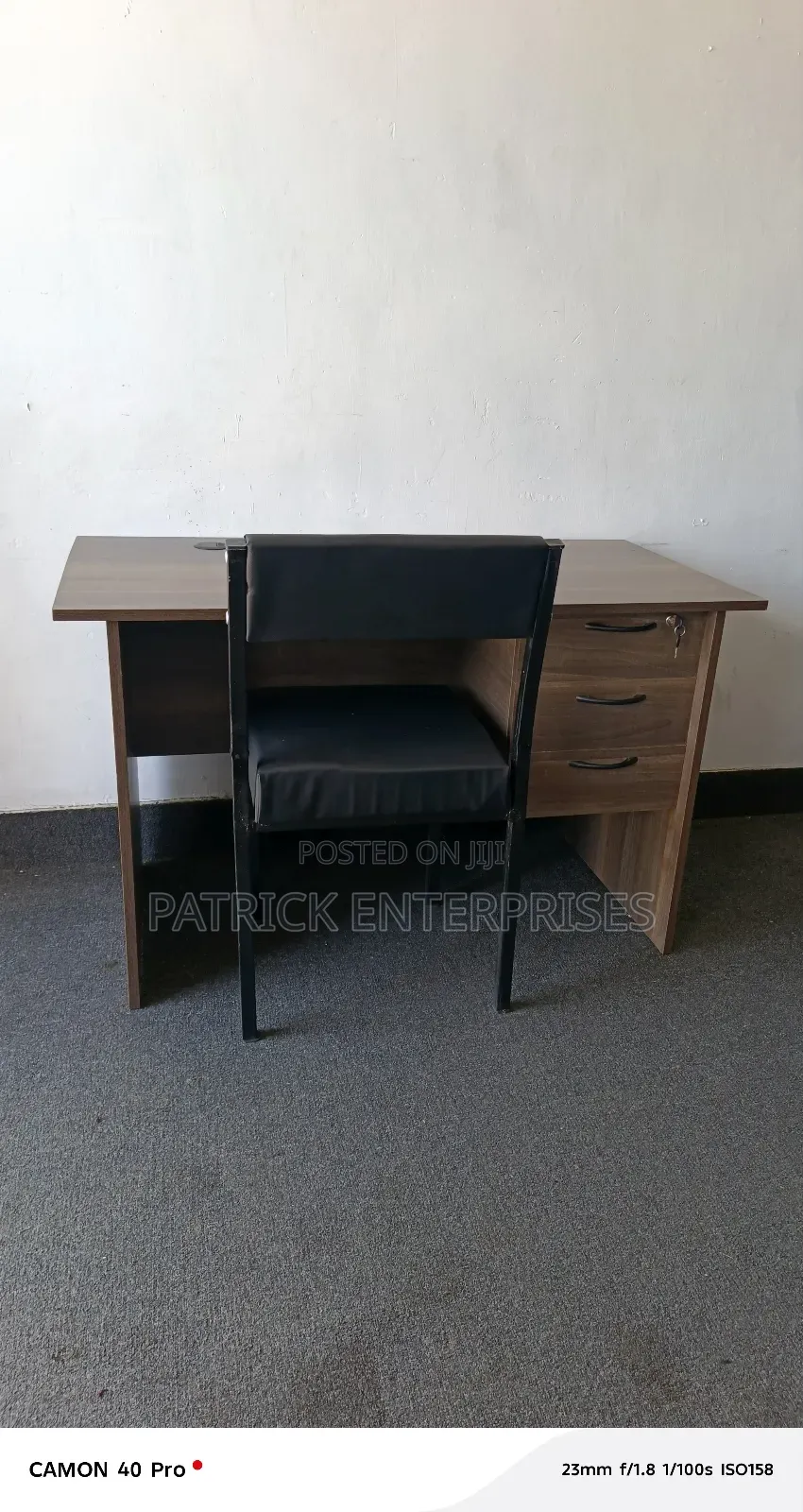 1.2mtrs American Office Desk+ Caterina Study/ Office/ School Chair