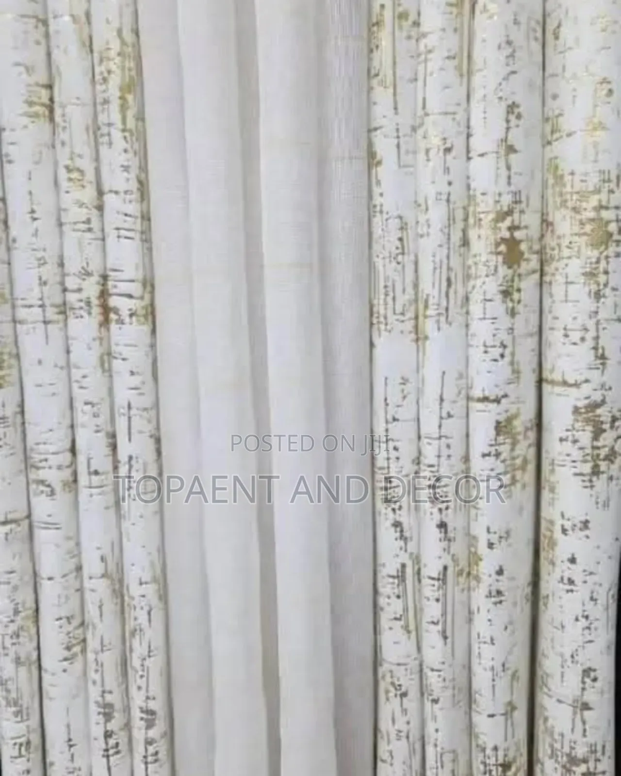 Full Length Velvet Curtains for a Neat Home Look