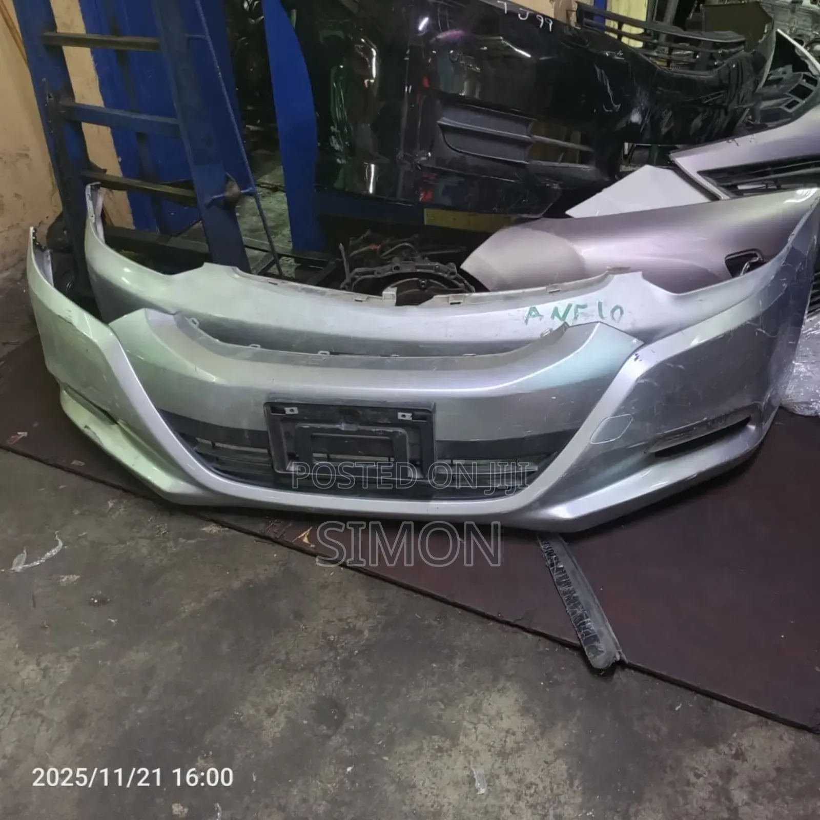 Honda Insight Front Bumper