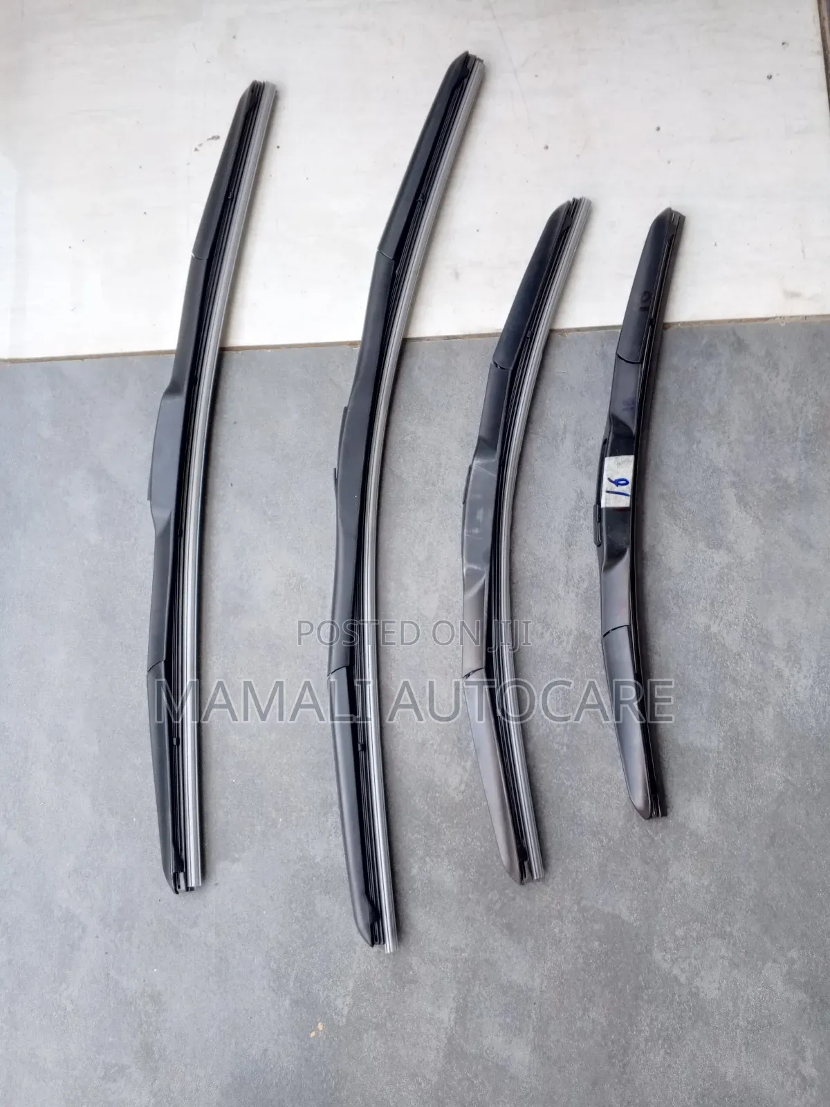 Universal Fit Bone Wiper Blade/ Car Windshield Wipers