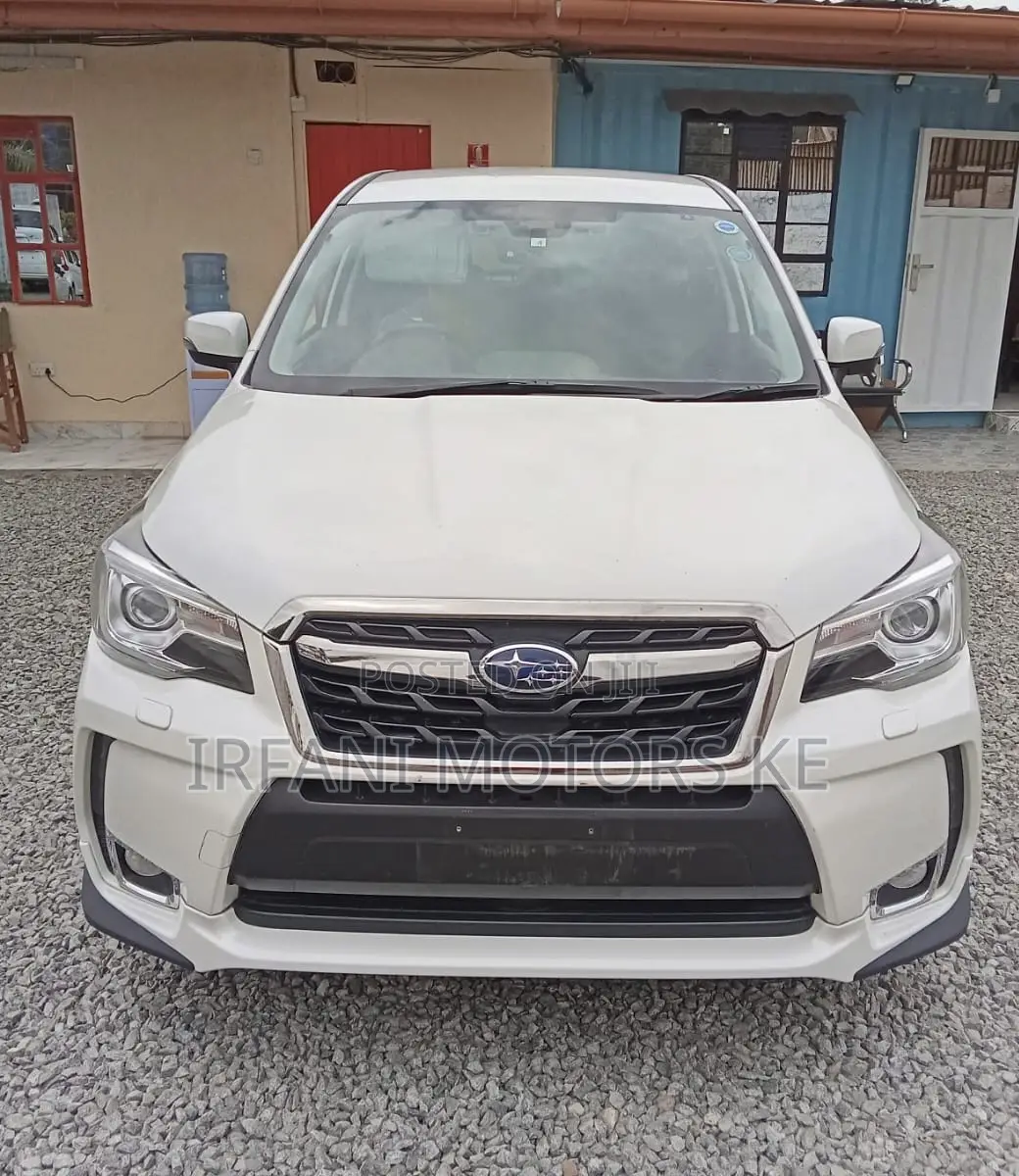 Subaru Forester 2.5i Limited AWD 2018 White