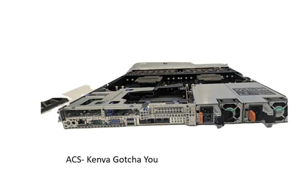 Server Dell PowerEdge R640 32GB Intel Xeon HDD+SSD 3T