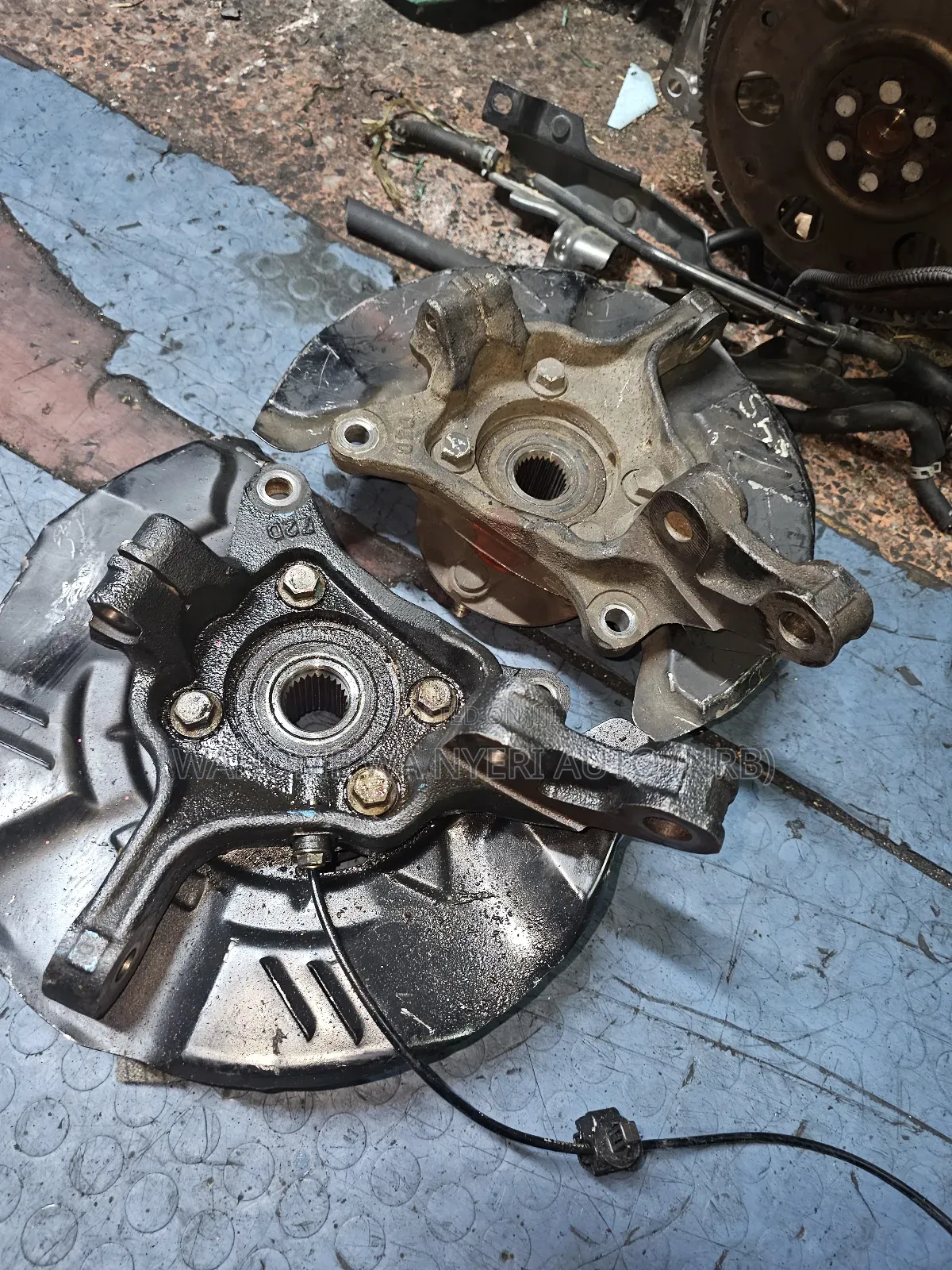 Front Hub Subaru Outback
