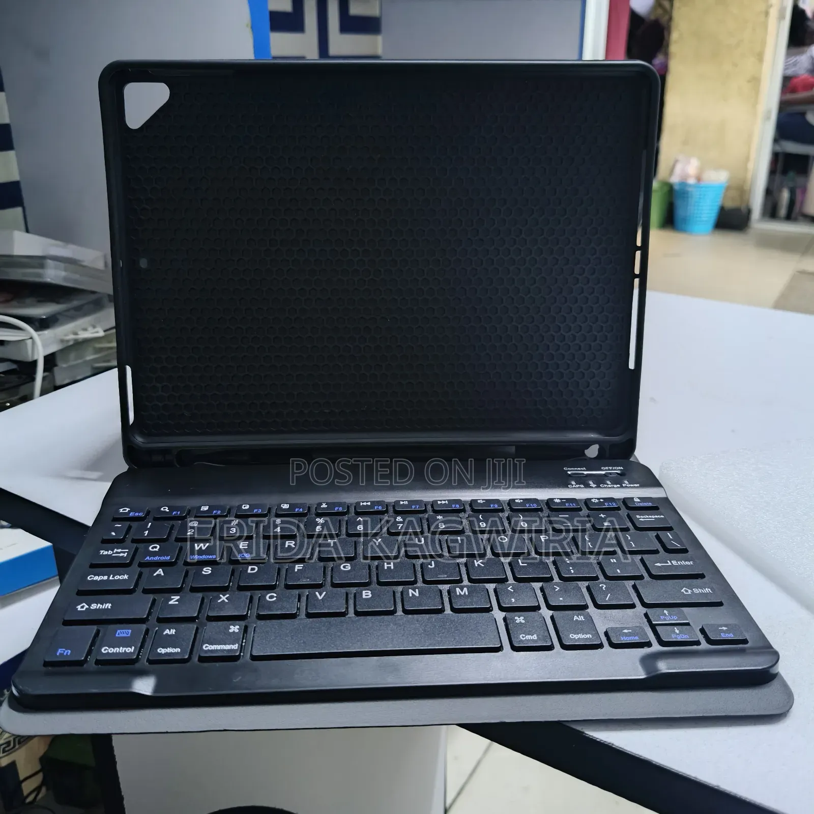 iPad 6th Generation 9.7" Smart Keyboard Flip Case With Pen Slot
