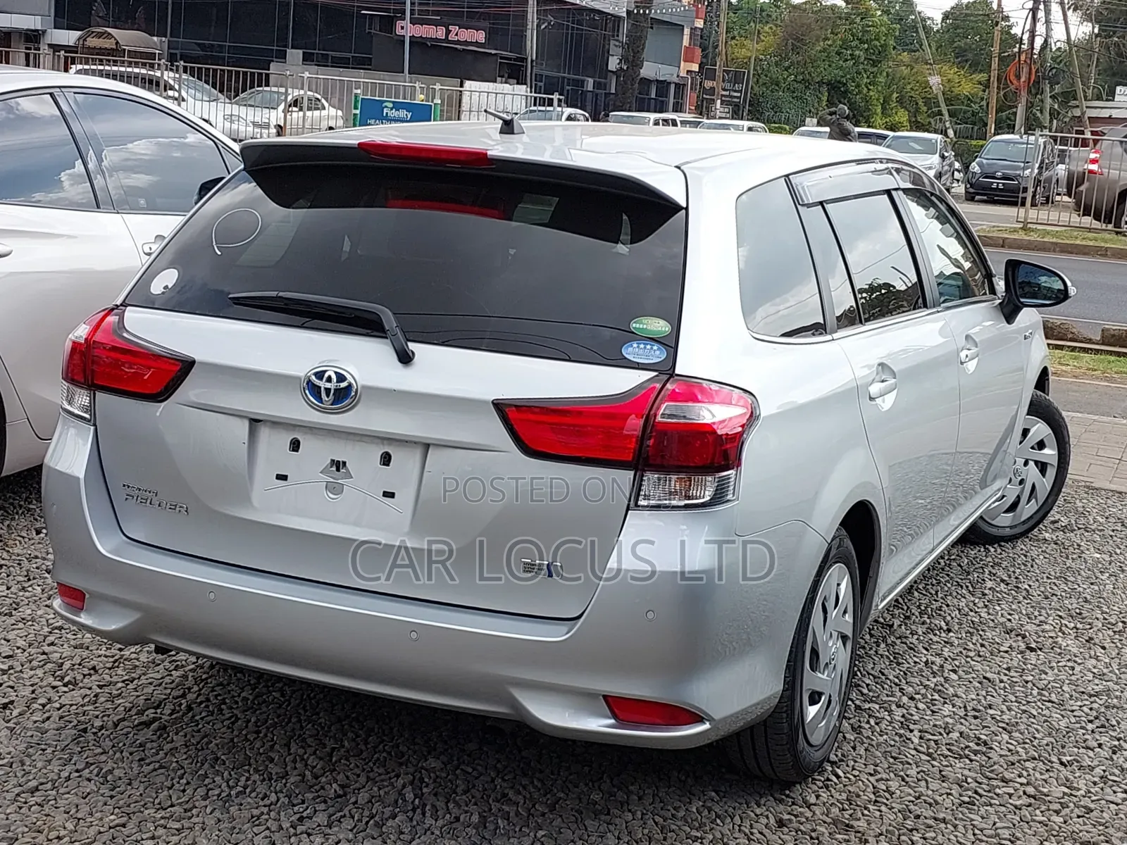 Toyota Corolla Fielder 1.5 Hybrid FWD 2018 Silver