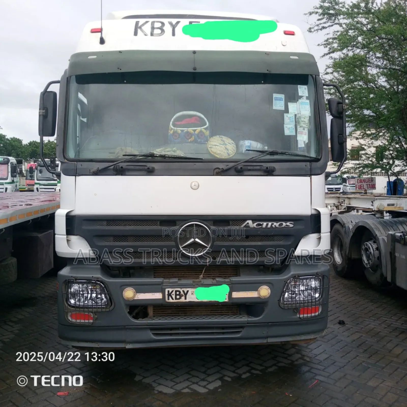 Mercedes-Benz 2010 White