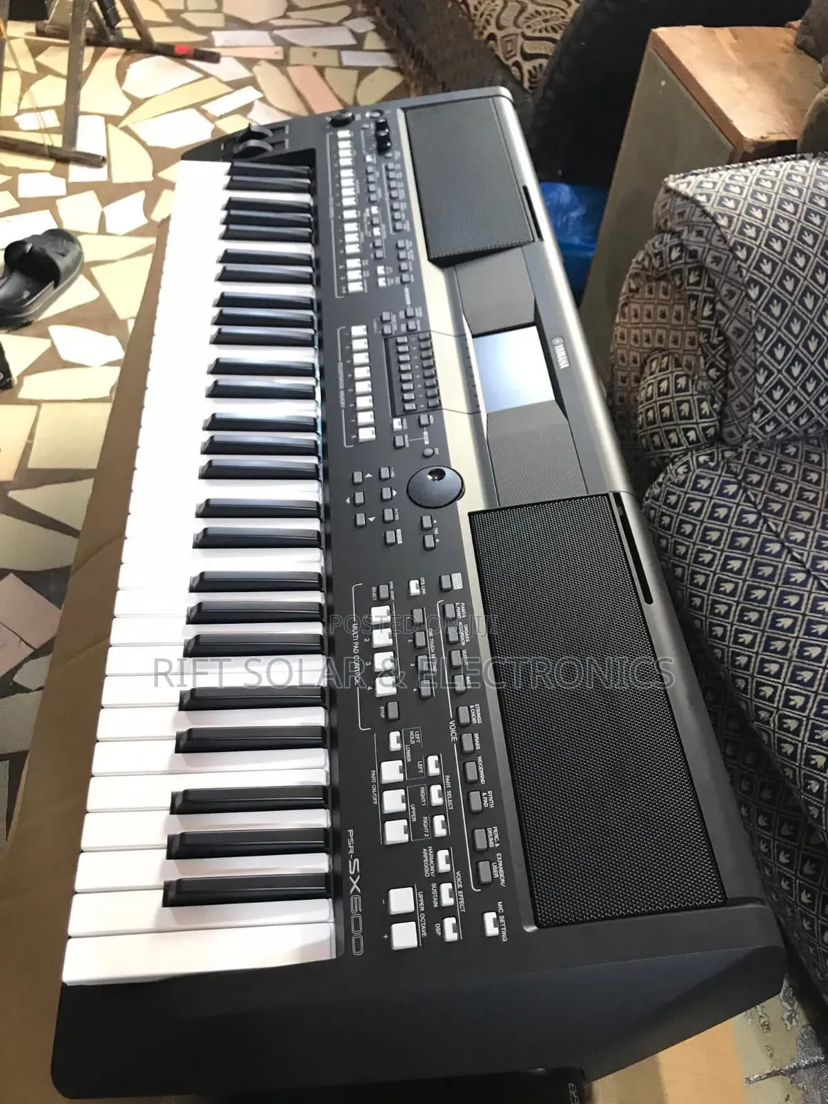 Yamaha PSR Sx 600 Portable Keyboard