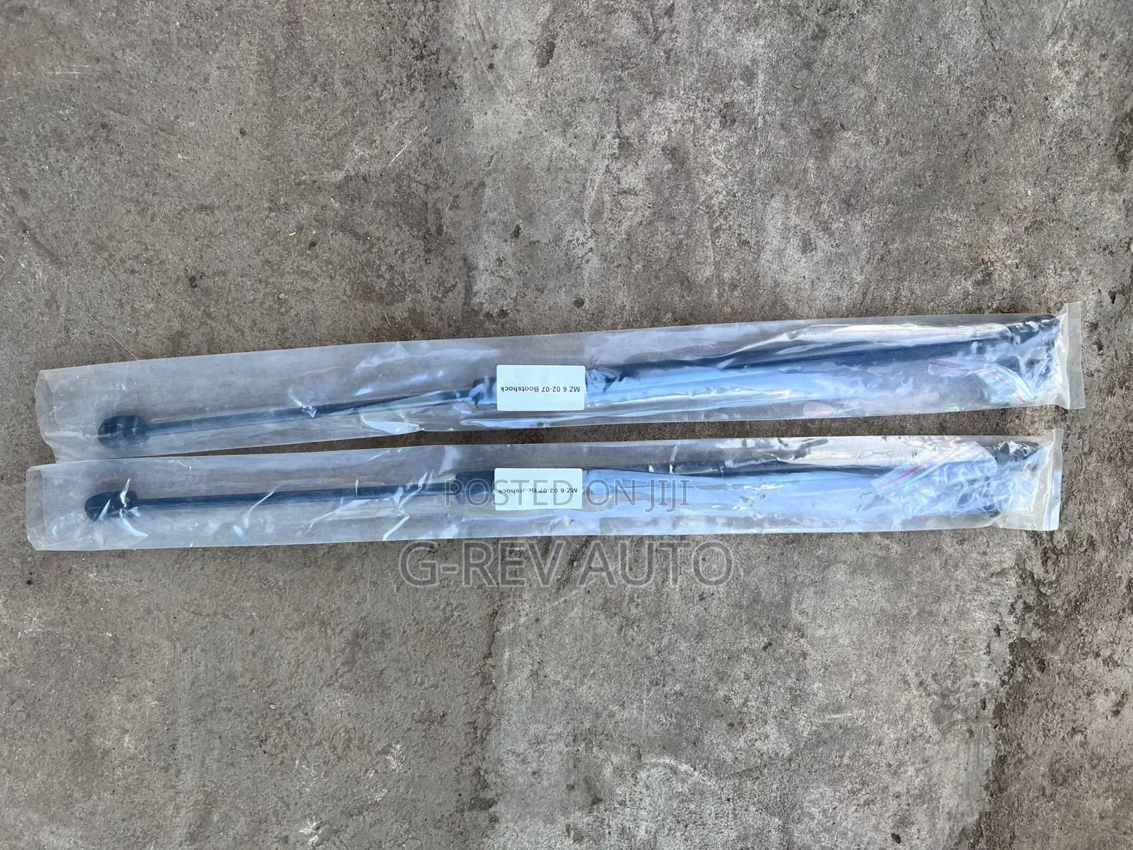 Mazda Atenza Boot Shocks.