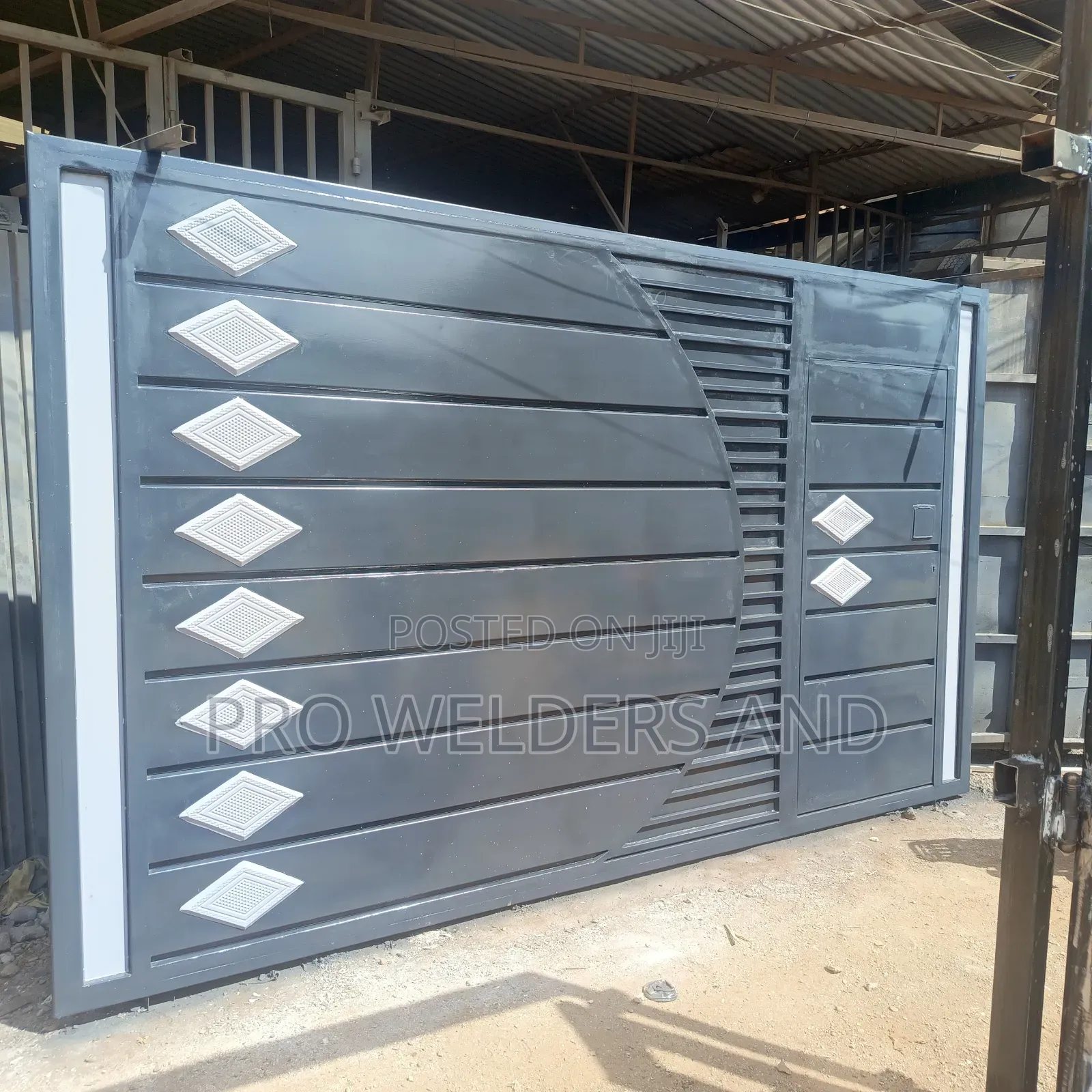 Modern Sliding Gates | Heavy Duty Long Lasting