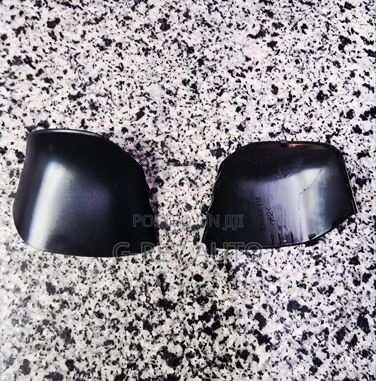 Axela 2014 Side Mirror Arm Covers