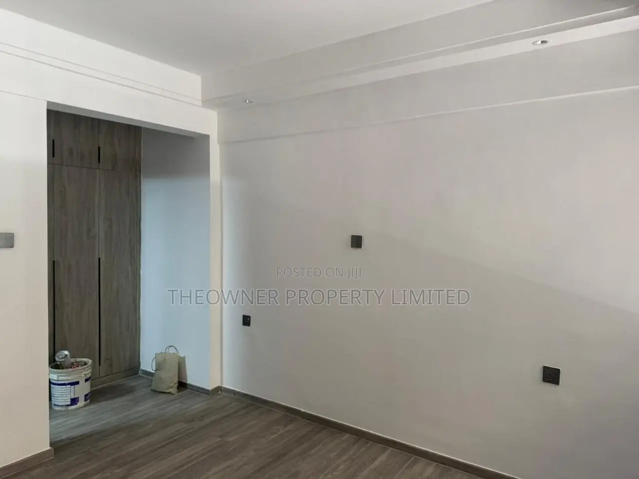 3bdrm Apartment in Lavington, Muthangari for sale