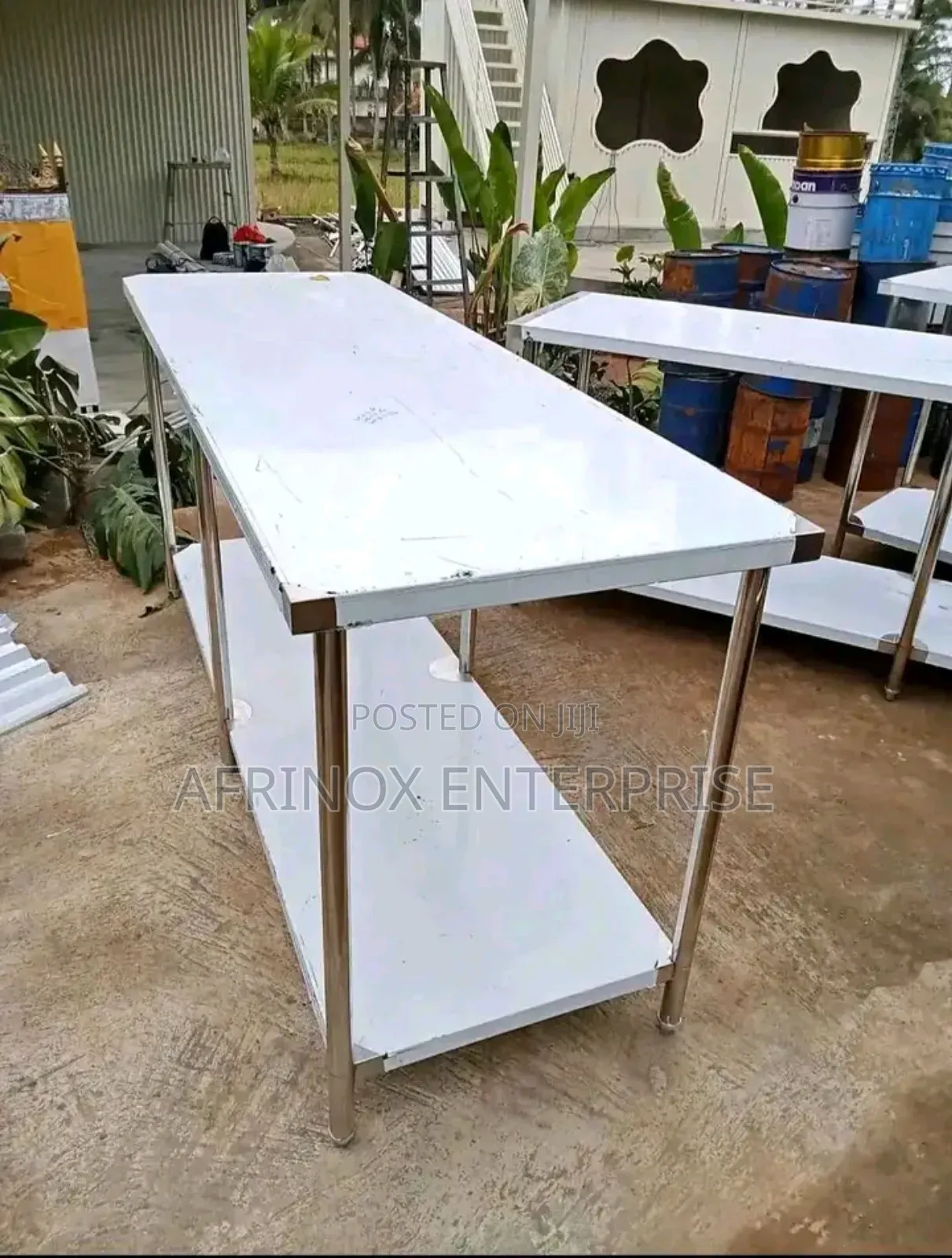 Stainless Steel Table – Durable, Rustproof, Ideal for Kitchens