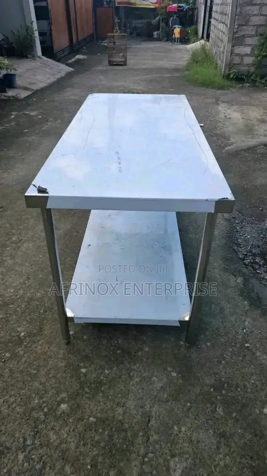 Commercial-Grade Stainless Steel Table – For Restaurants and Bakeries