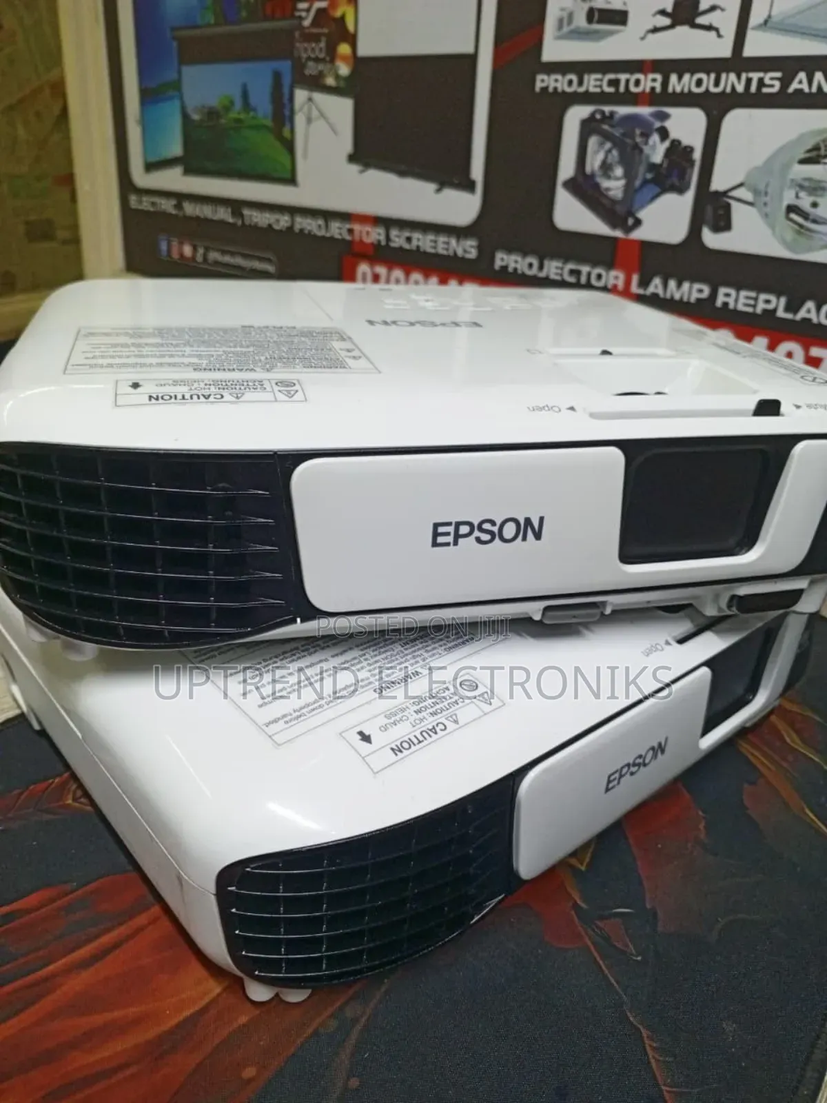 Bright Reliable Projector – Perfect for Home, Office School!