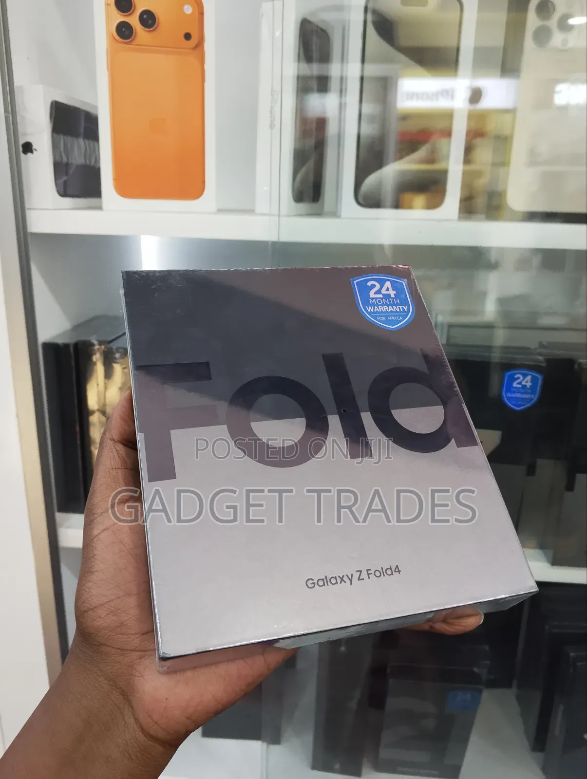 New Samsung Galaxy Z Fold4 256 GB Black