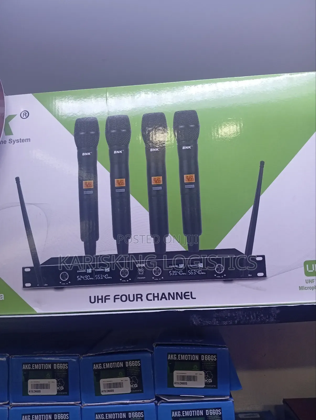 BNK Wireless Microphone Bk8400