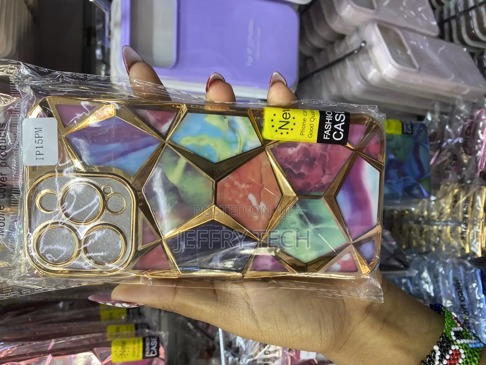 Magichub Diamond Cut Case for iPhone 15 Pro Max Marble Design (Gold)