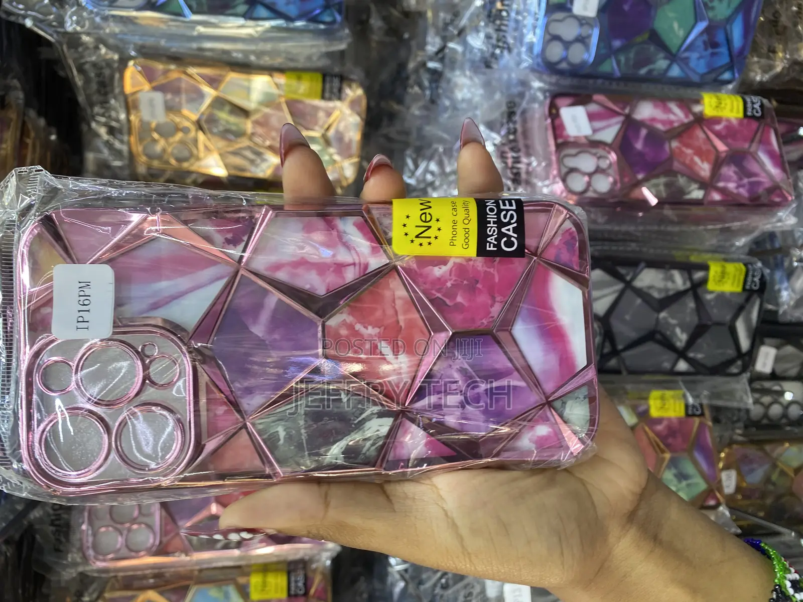 Bwesee Diamond Cut Case for iPhone 16 Pro Max Geometric Marble Design