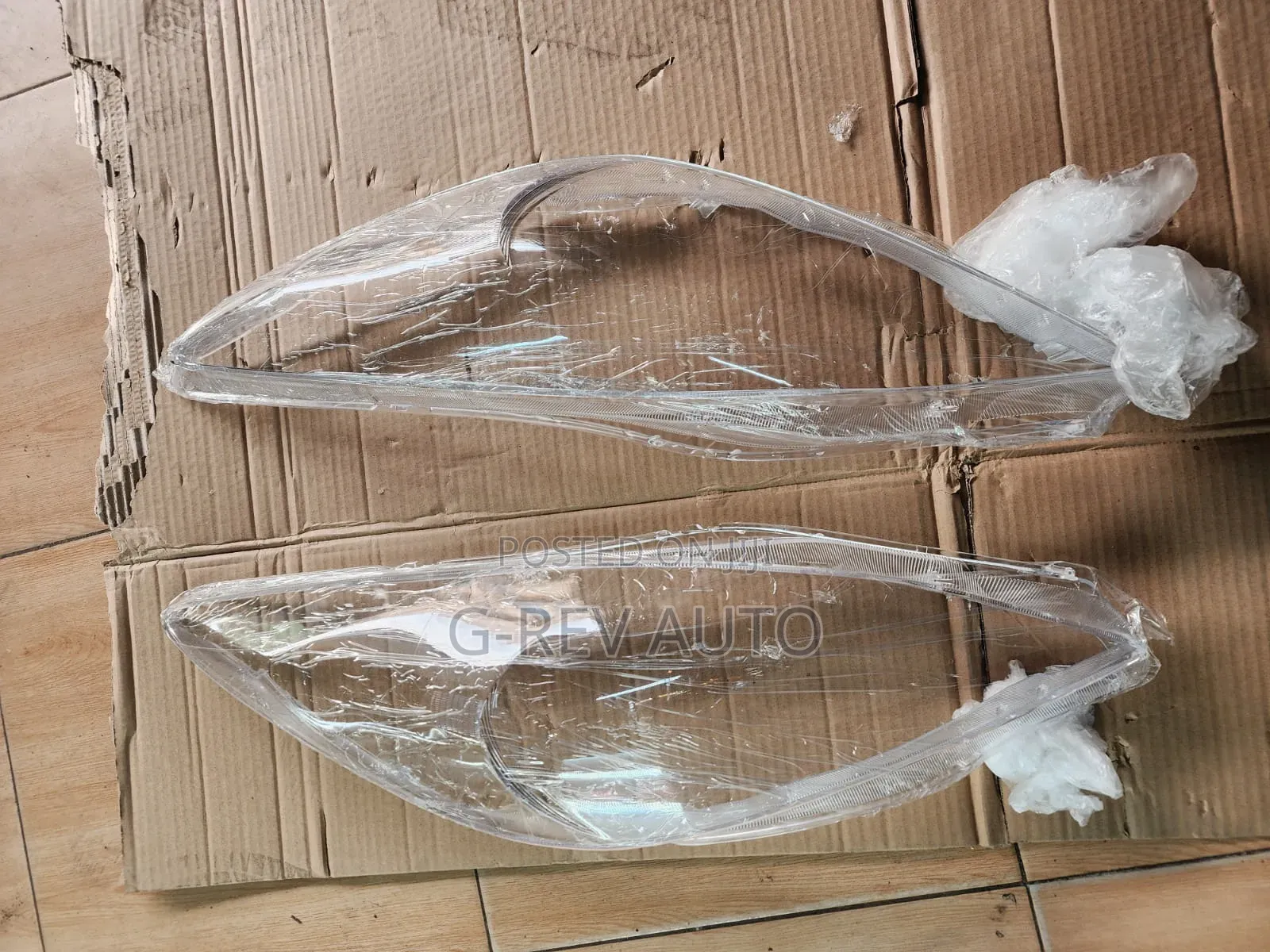 Mazda Axela 2010 Headlight Lens