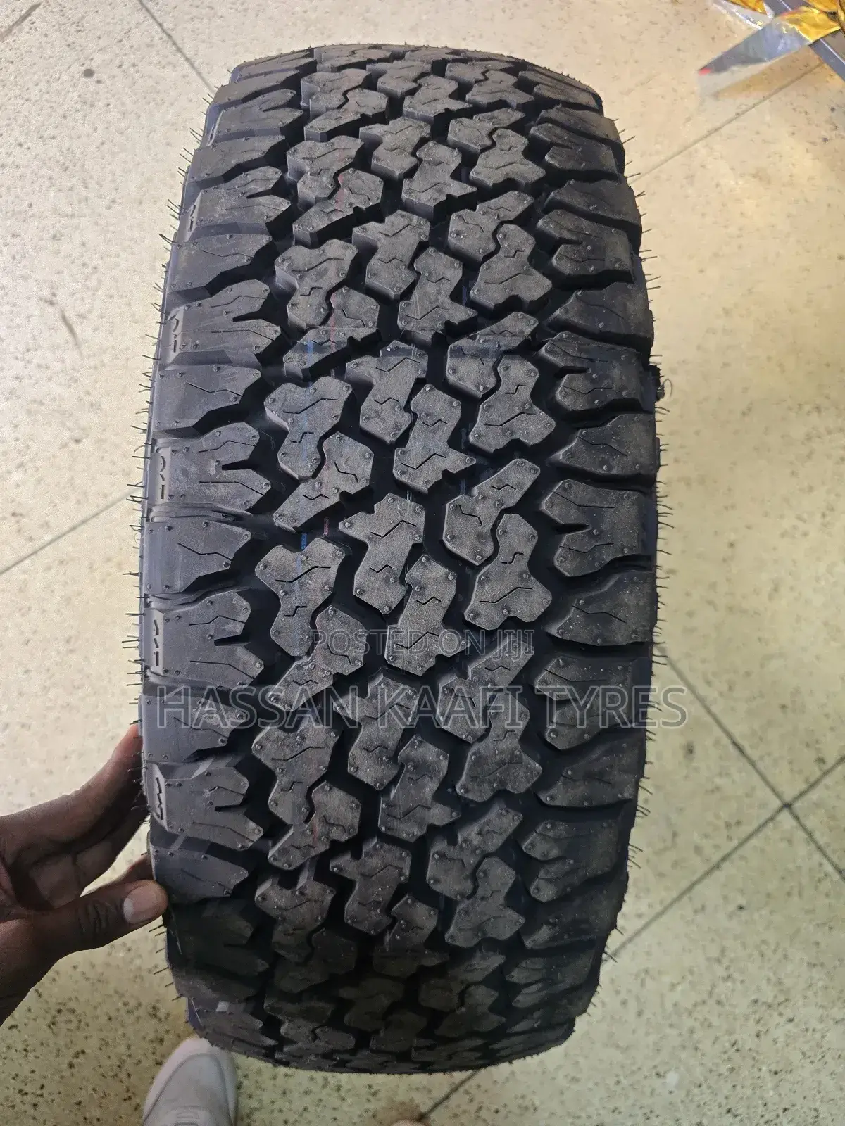265/70r17 Kenda Tyre Klever