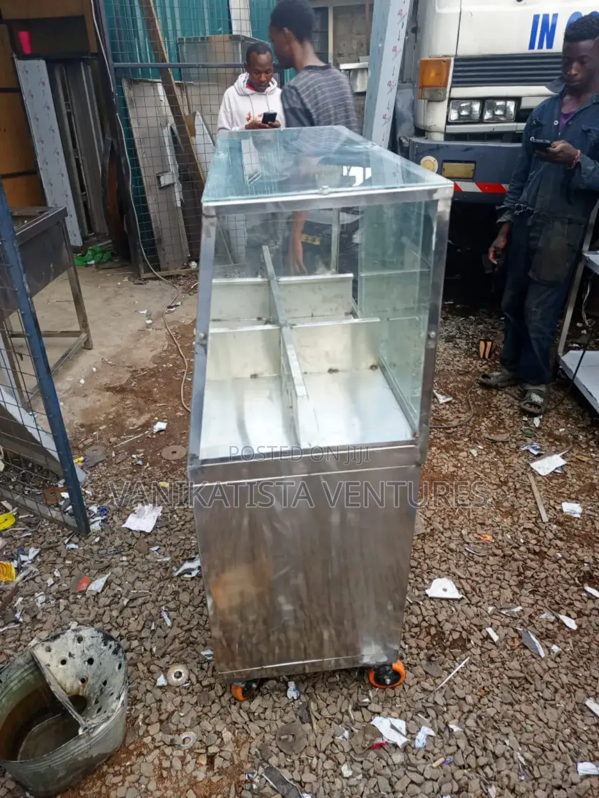 Stainless Steel Cake Chiller Display, Authentic Quality, Locally Made